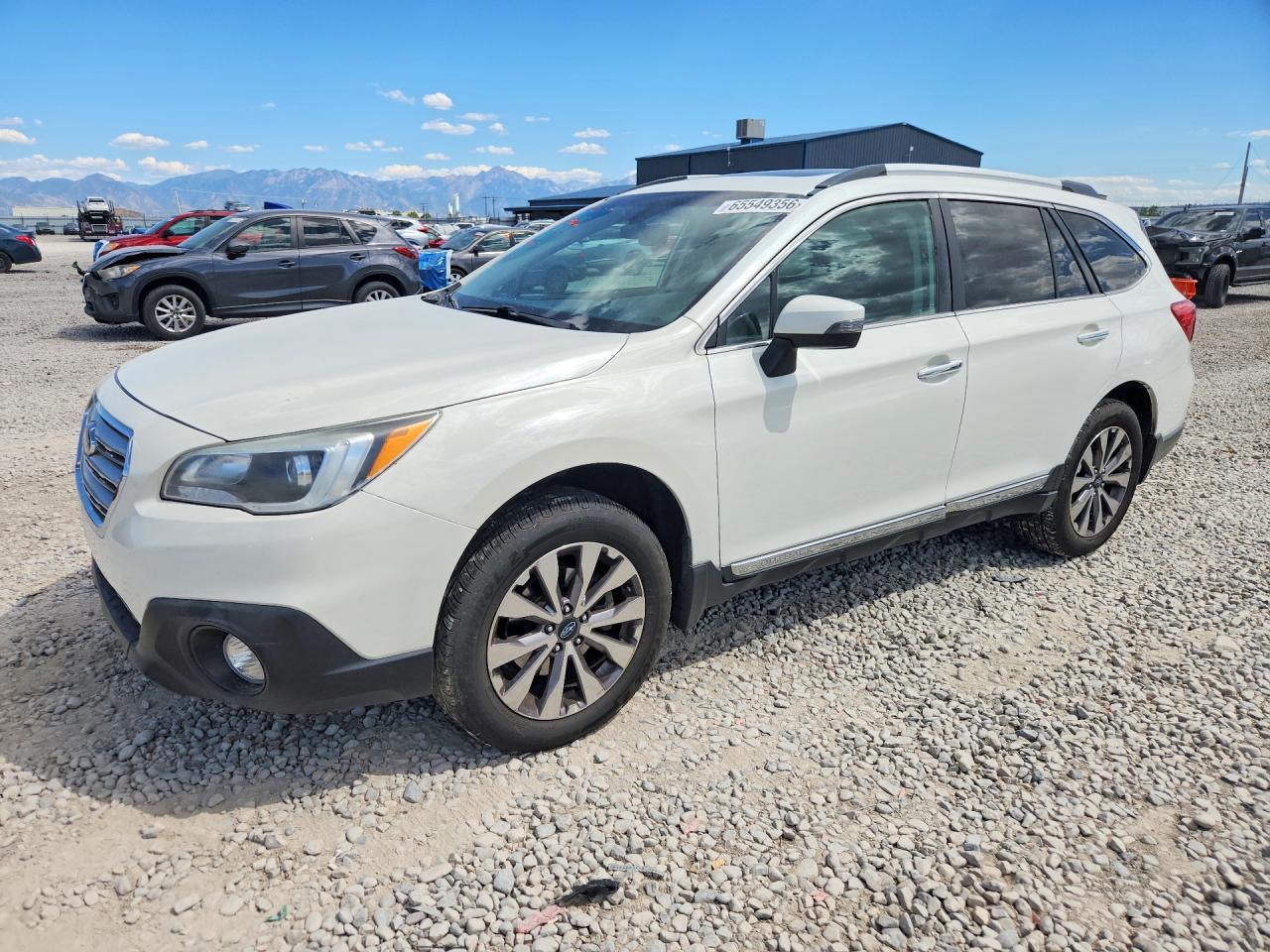 2017 Subaru Outback, Touring