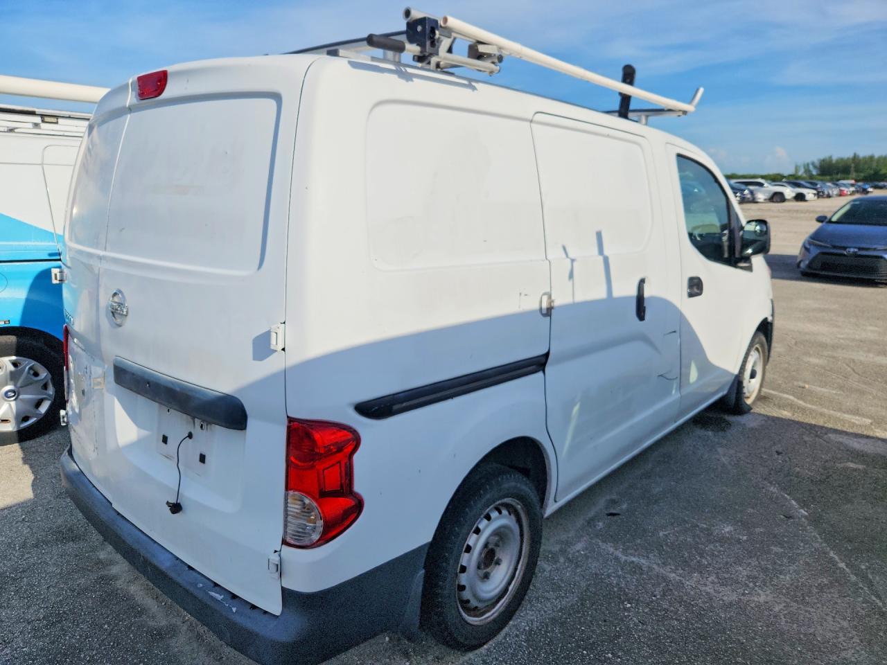 2017 Nissan NV, 200