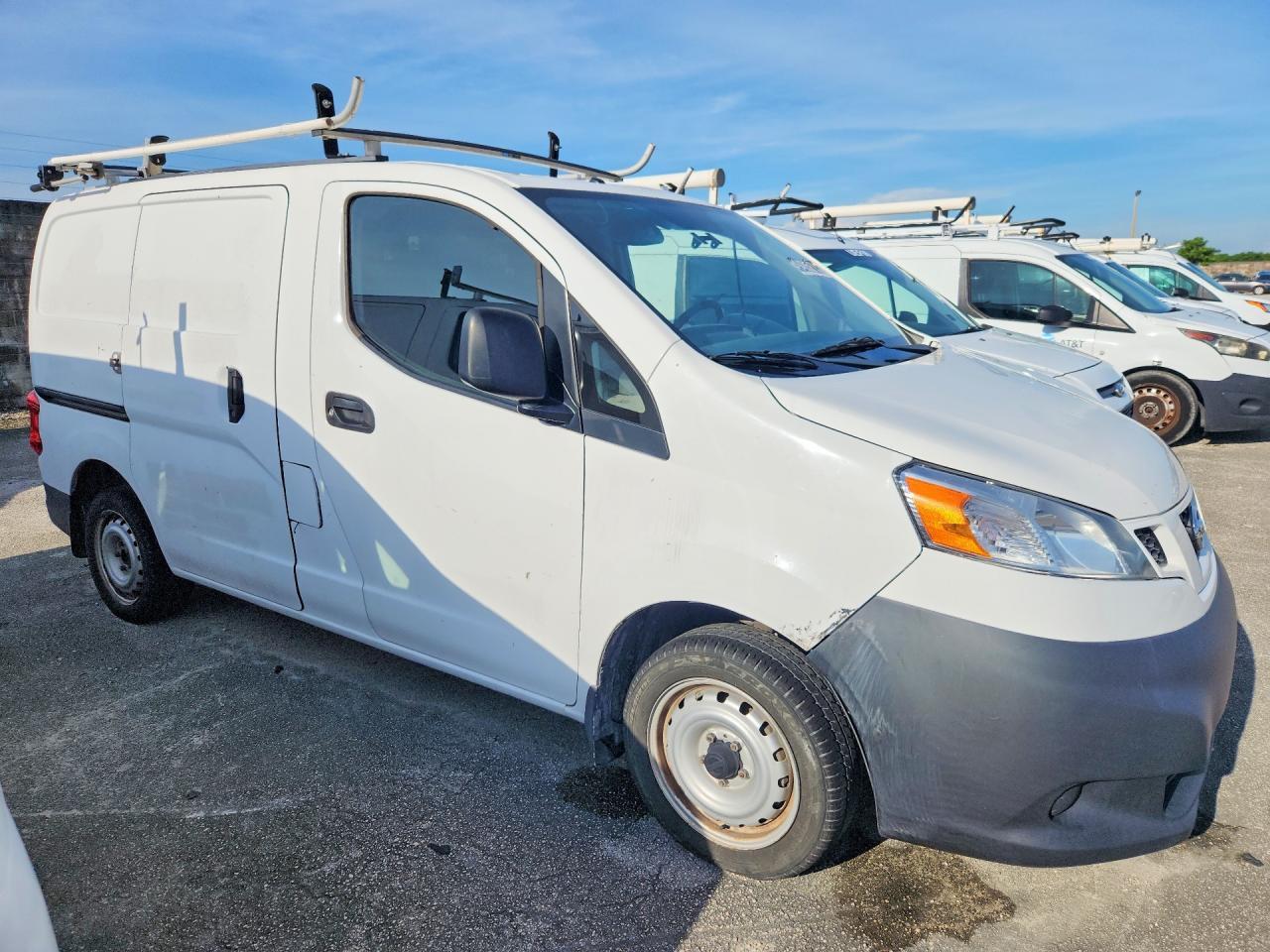 2017 Nissan NV, 200