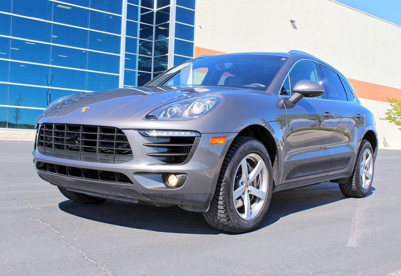2015 Porsche Macan, S