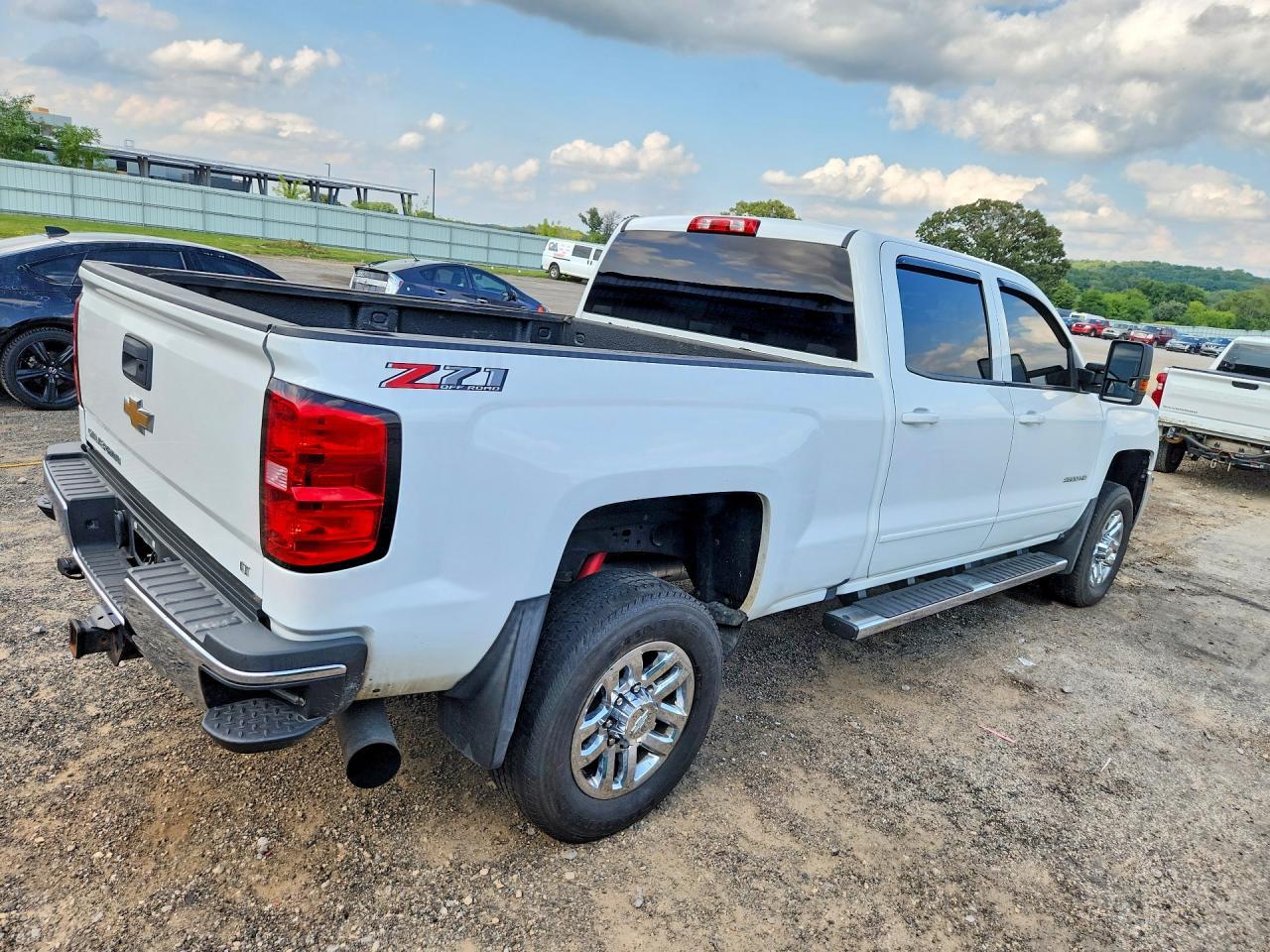 2018 Chevrolet Silverado, K25...