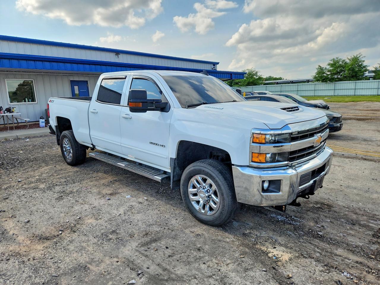 2018 Chevrolet Silverado, K25...