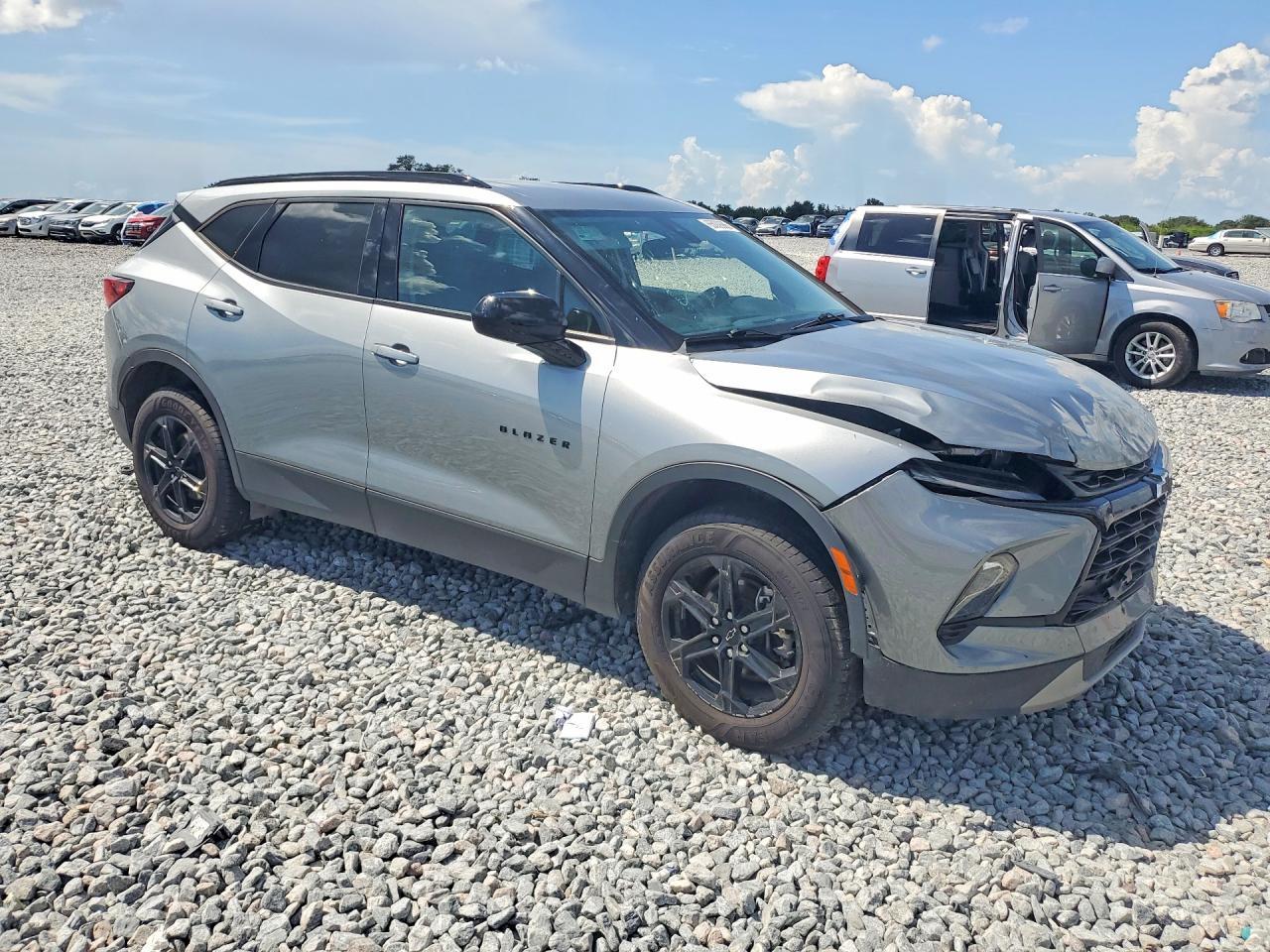 2024 Chevrolet Blazer, 2LT