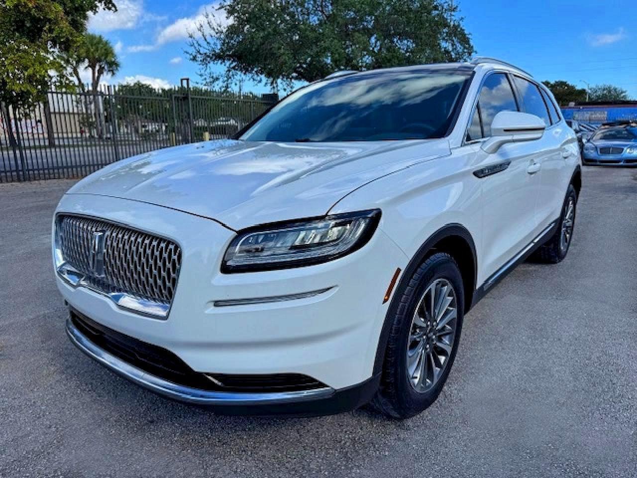 2021 Lincoln Nautilus, Reserve