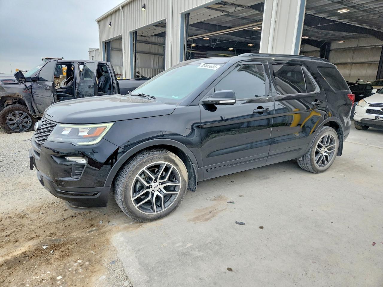 2018 Ford Explorer, Sport