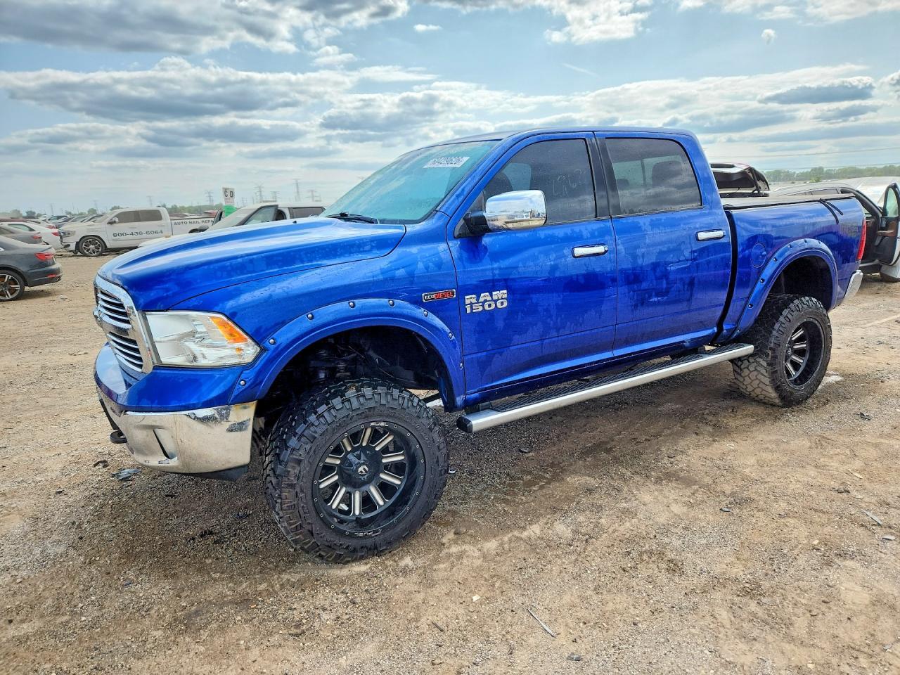 2017 RAM 1500, Slt