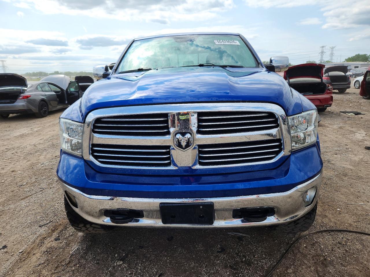 2017 RAM 1500, Slt