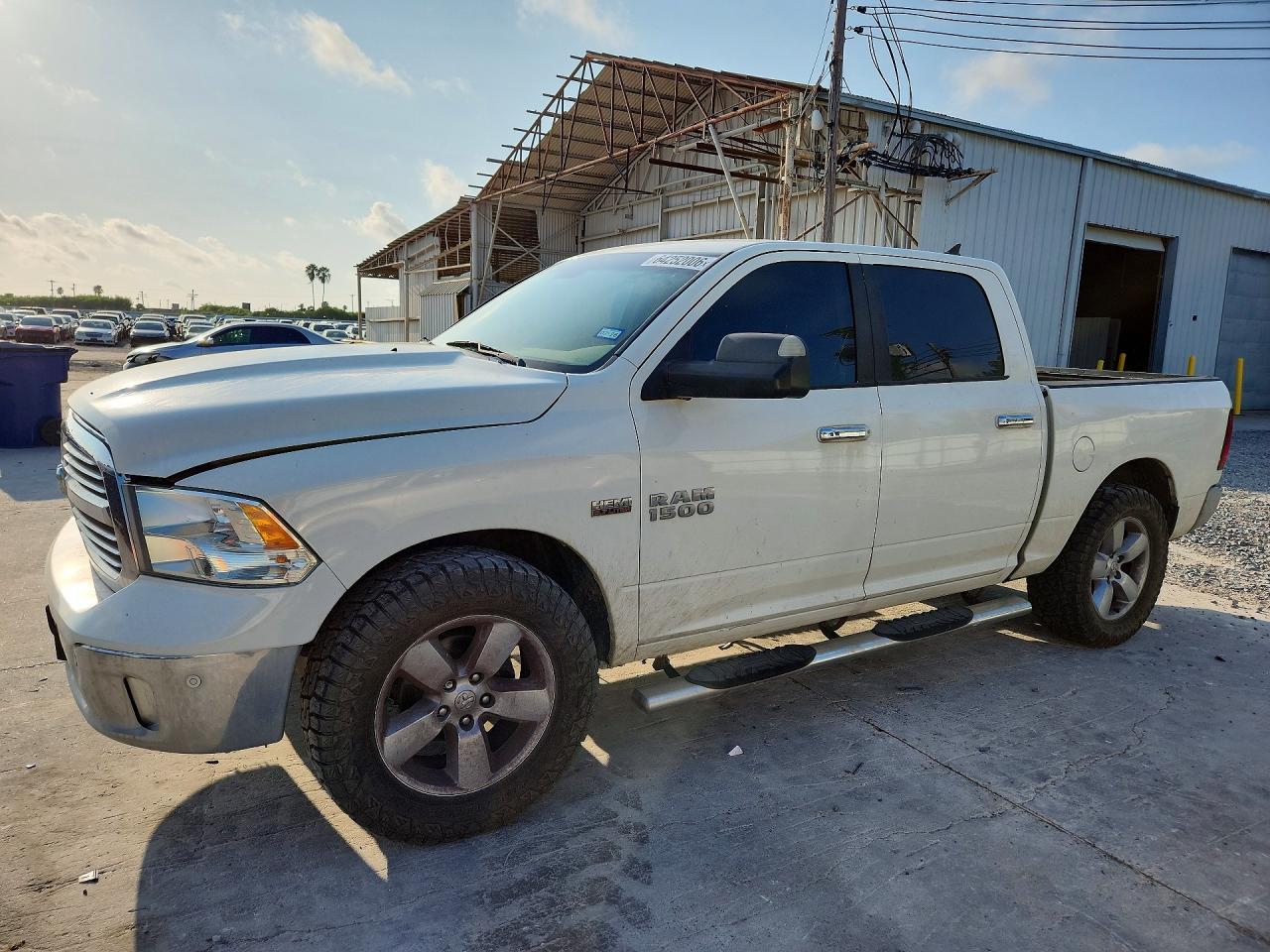 2016 RAM 1500, Slt