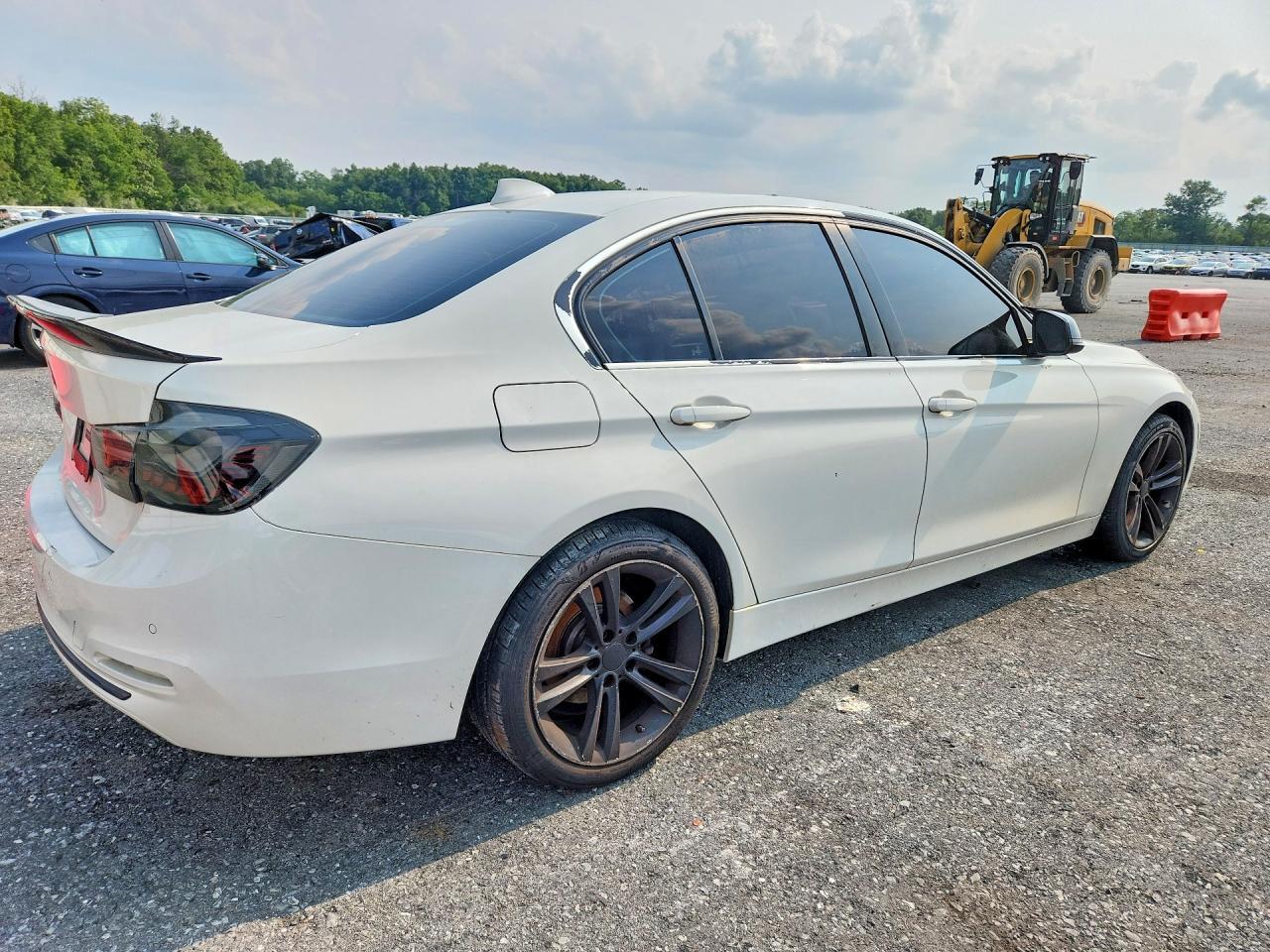 2018 BMW 3 Series, 330 XI