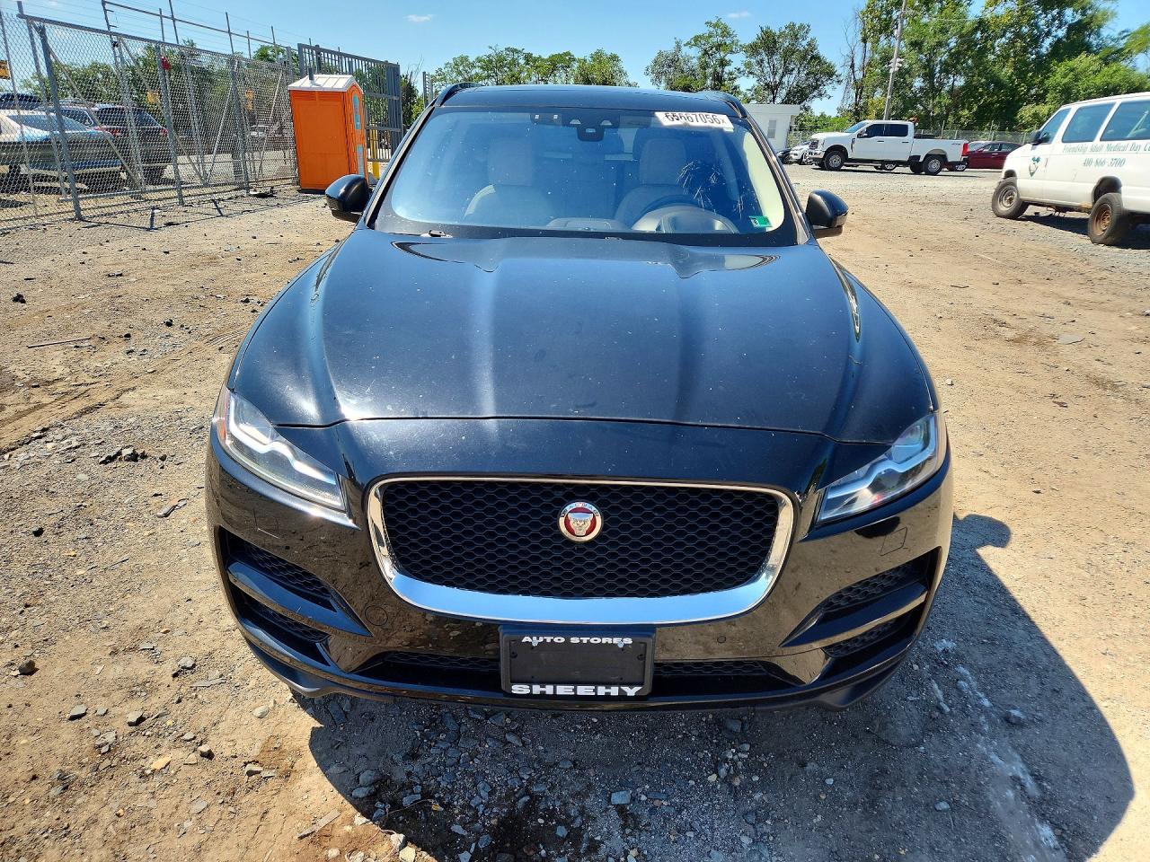 2017 Jaguar F-Pace, Prestige