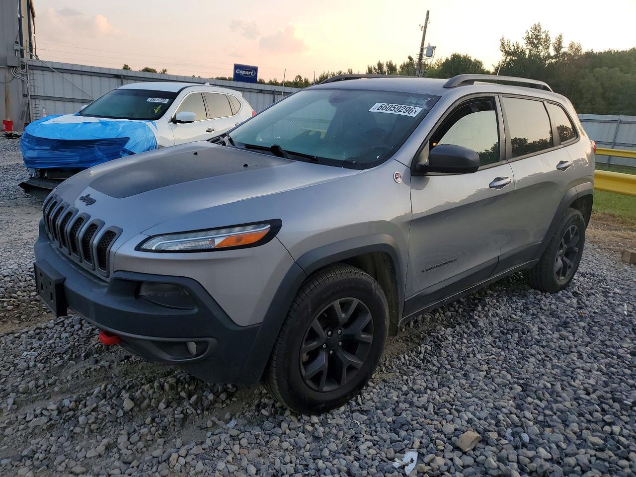 2016 Jeep Cherokee, Trailhawk