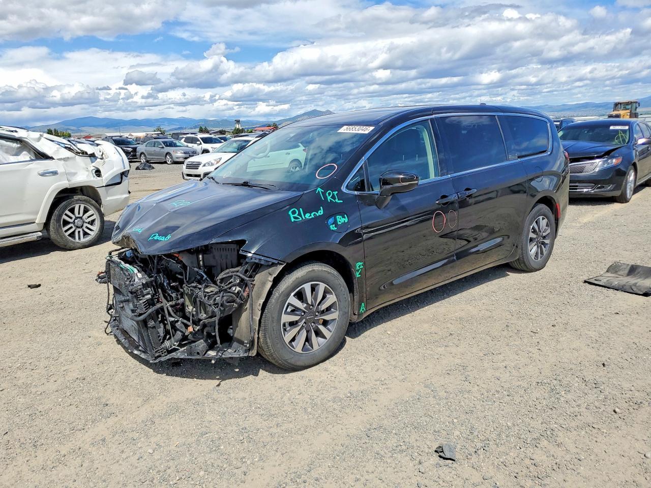 2022 Chrysler Pacifica, Hybri...
