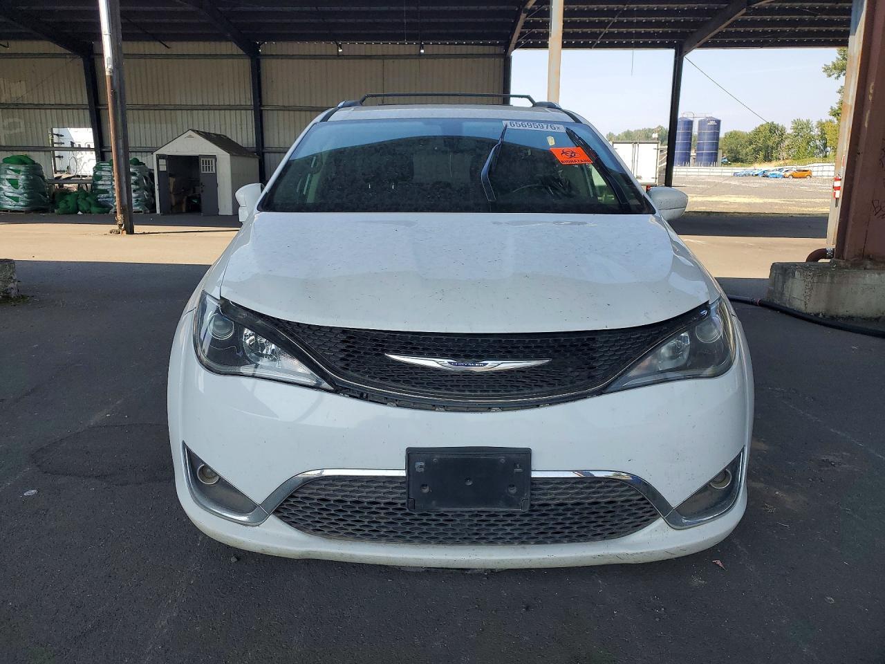 2020 Chrysler Pacifica, Touri...
