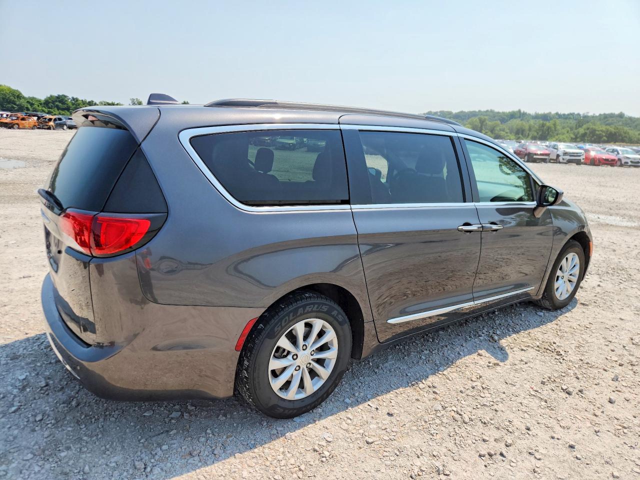 2017 Chrysler Pacifica, Touri...