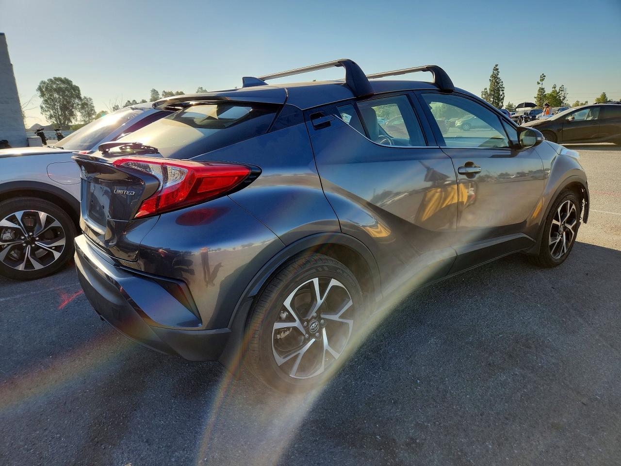 2019 Toyota C-HR, Limited