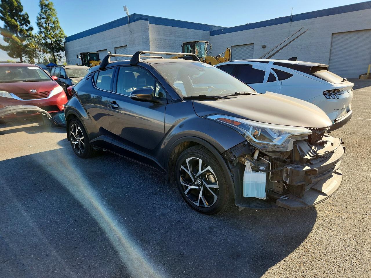 2019 Toyota C-HR, Limited