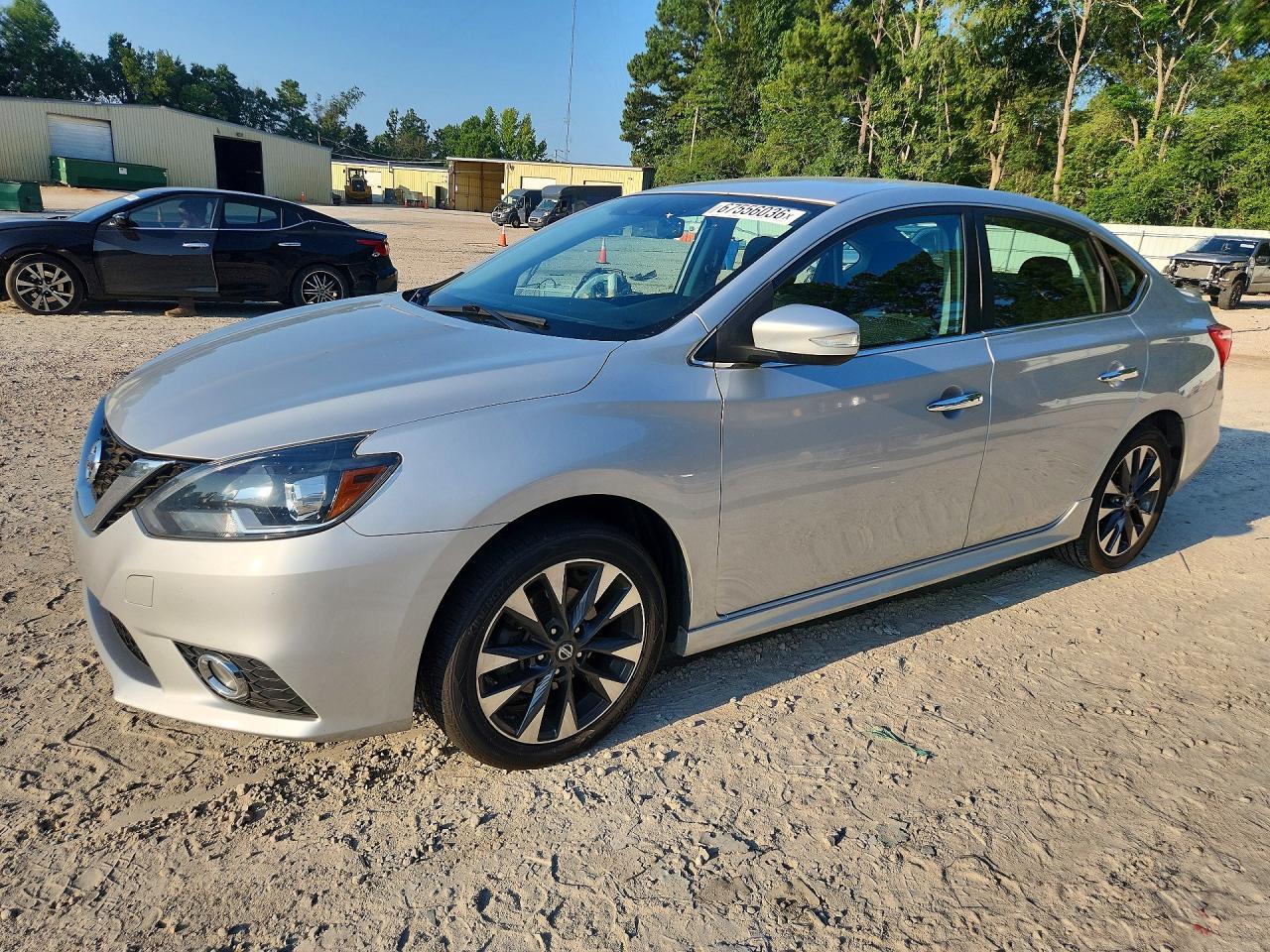2017 Nissan Sentra, SR