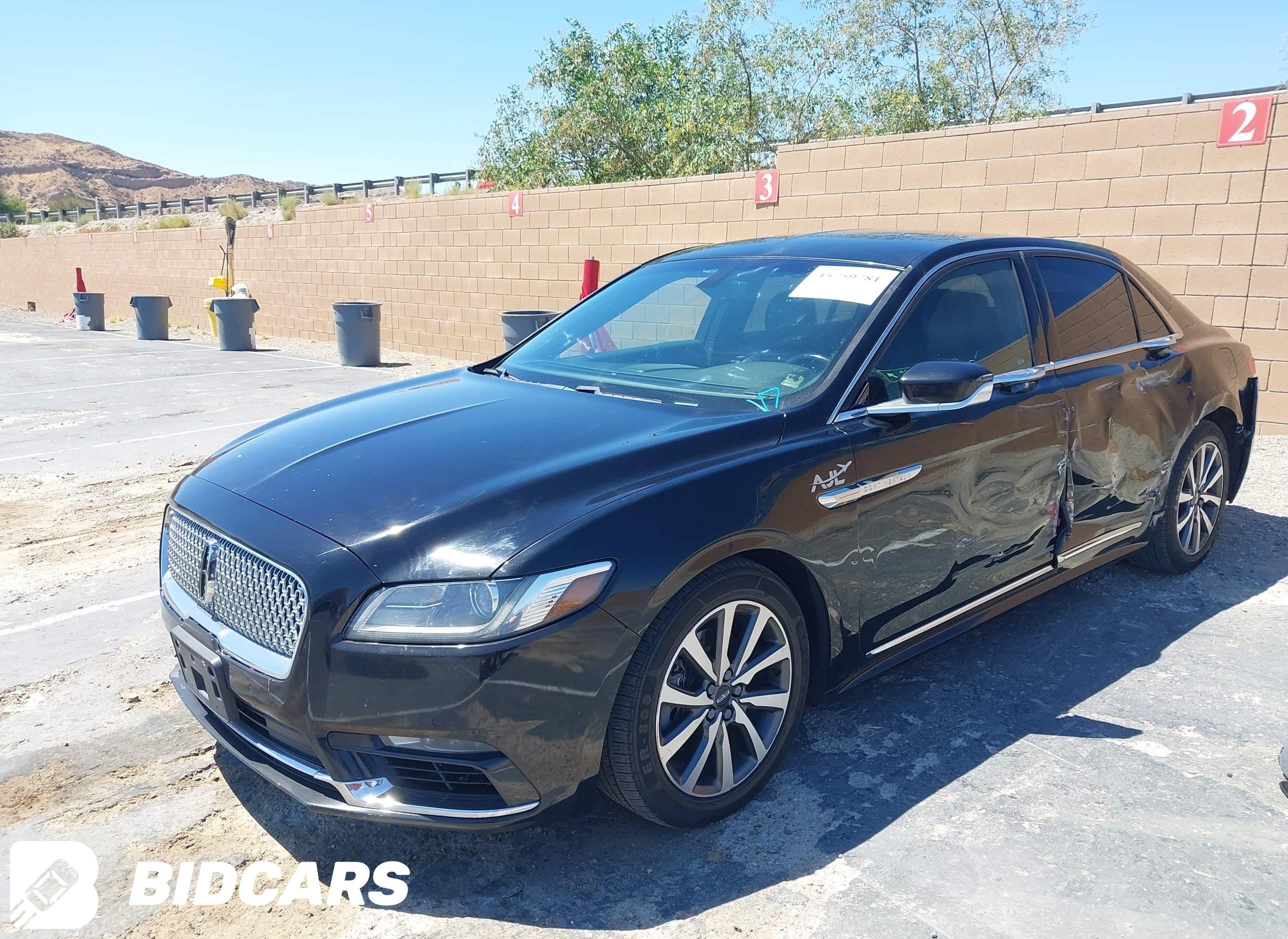 2017 Lincoln Continental, Livery