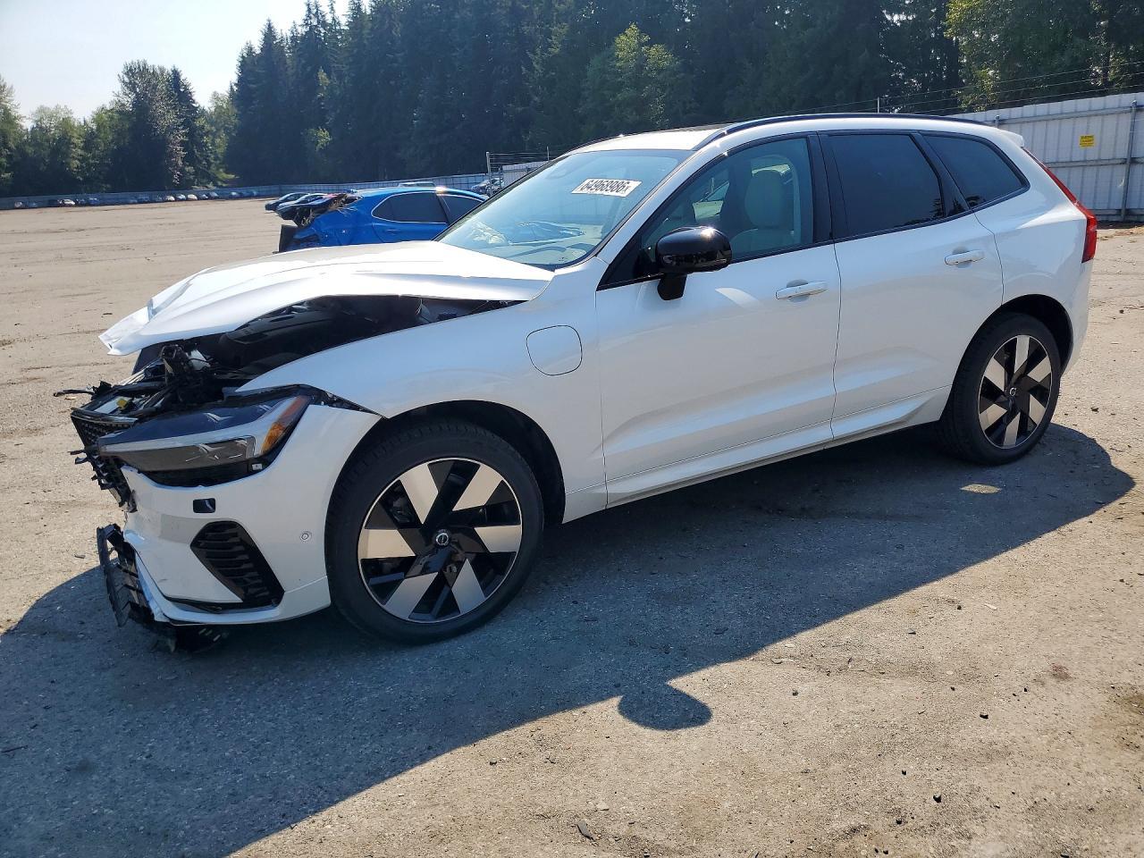 2024 Volvo XC60, Plus