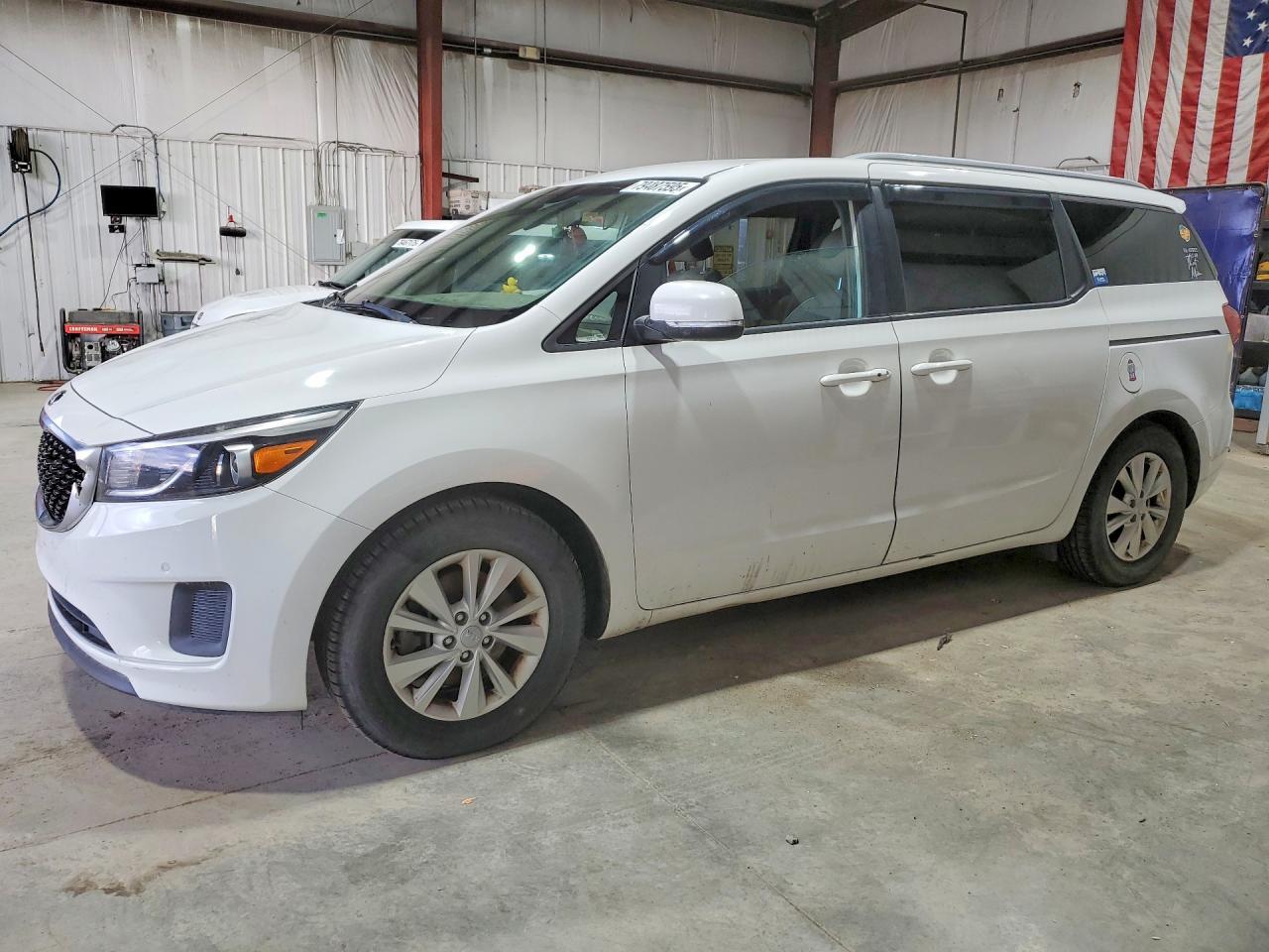 2017 KIA Sedona, LX