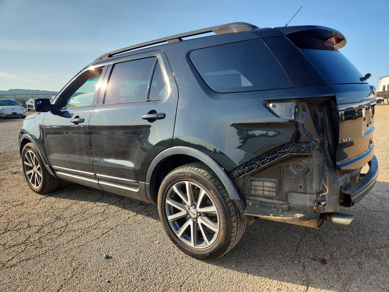 2015 Ford Explorer, Xlt