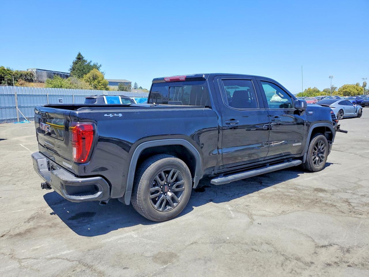 2025 GMC Sierra, K1500 Elevation