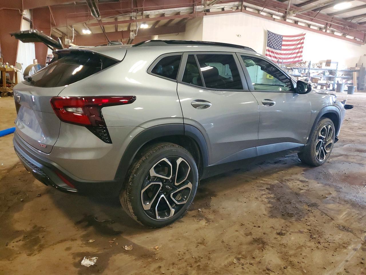 2025 Chevrolet Trax, 2RS