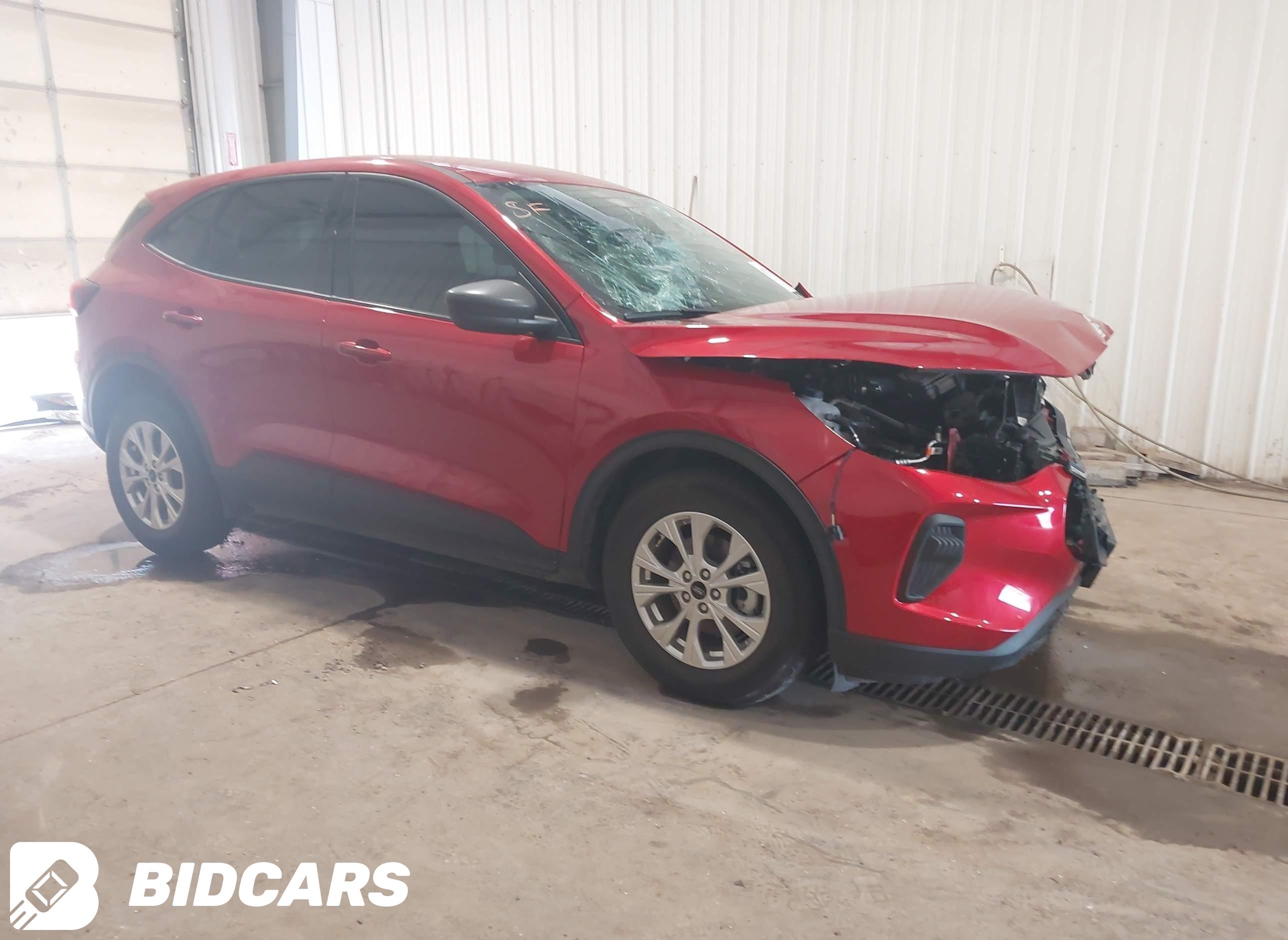 2025 Ford Escape, Active