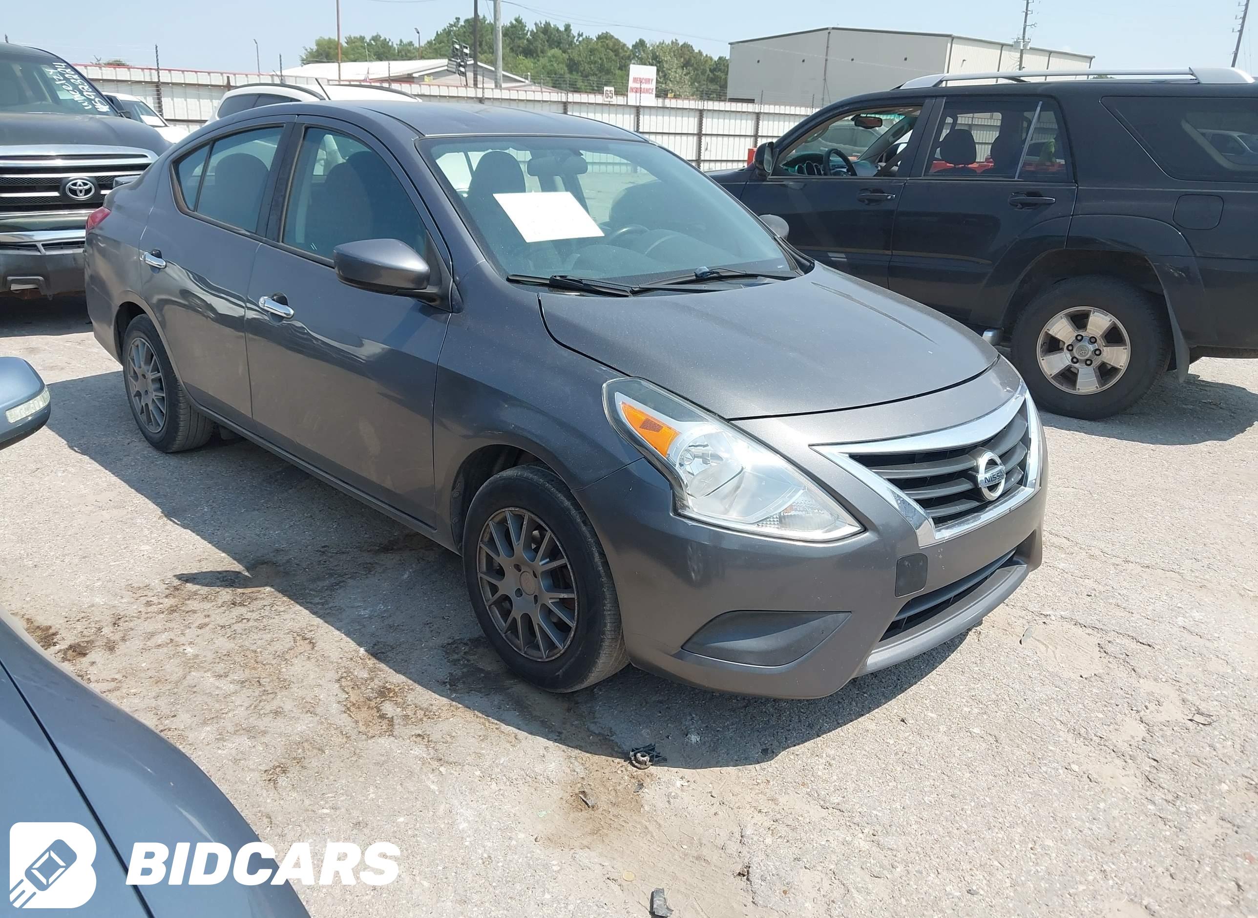 2019 Nissan Versa, 1.6 SV