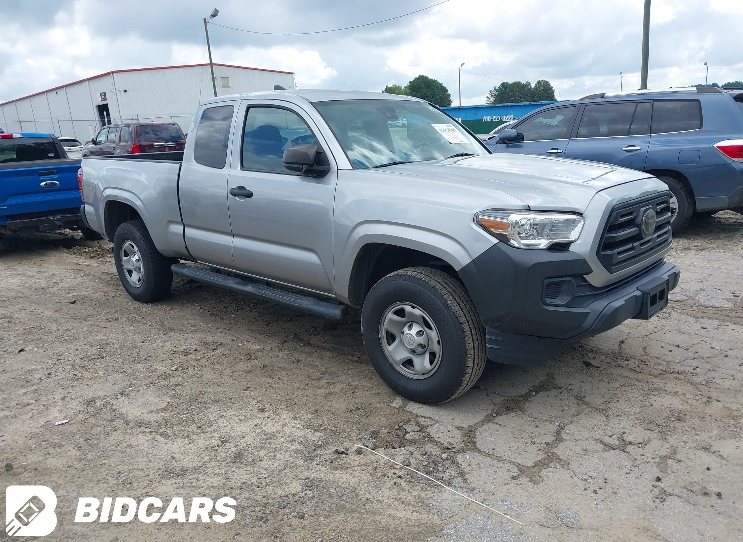 2019 Toyota Tacoma, SR