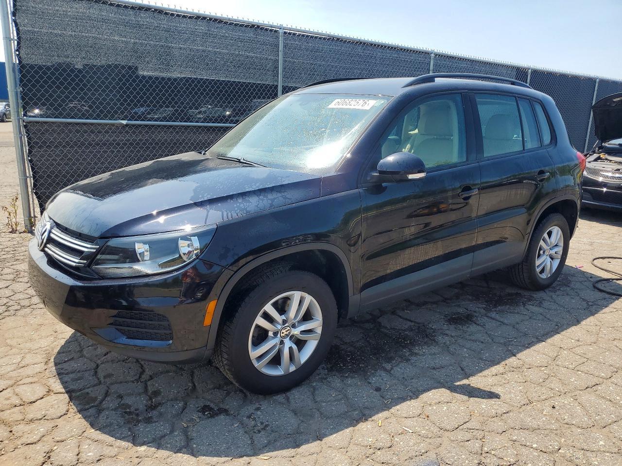 2017 Volkswagen Tiguan, S