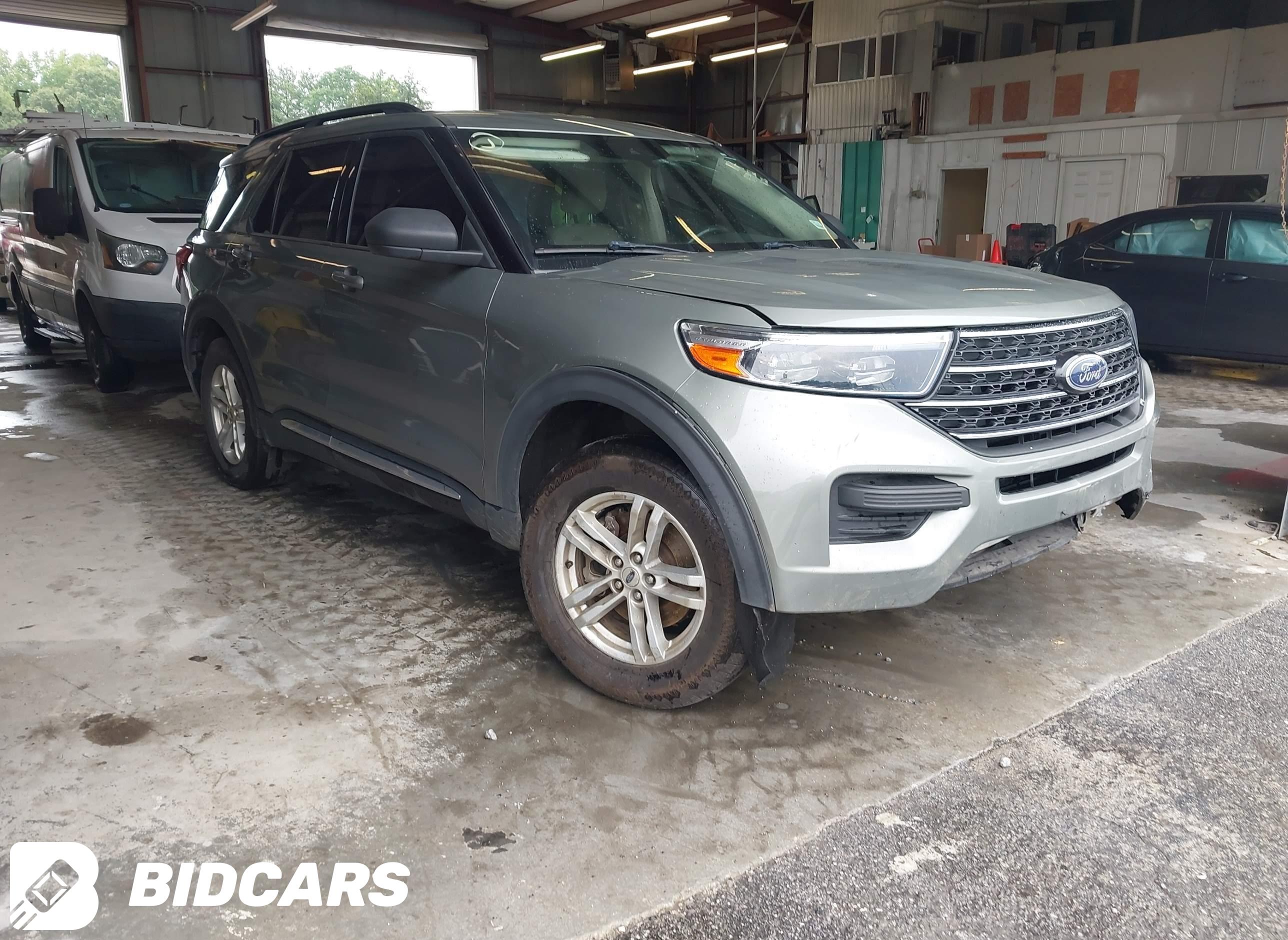 2020 Ford Explorer, Xlt