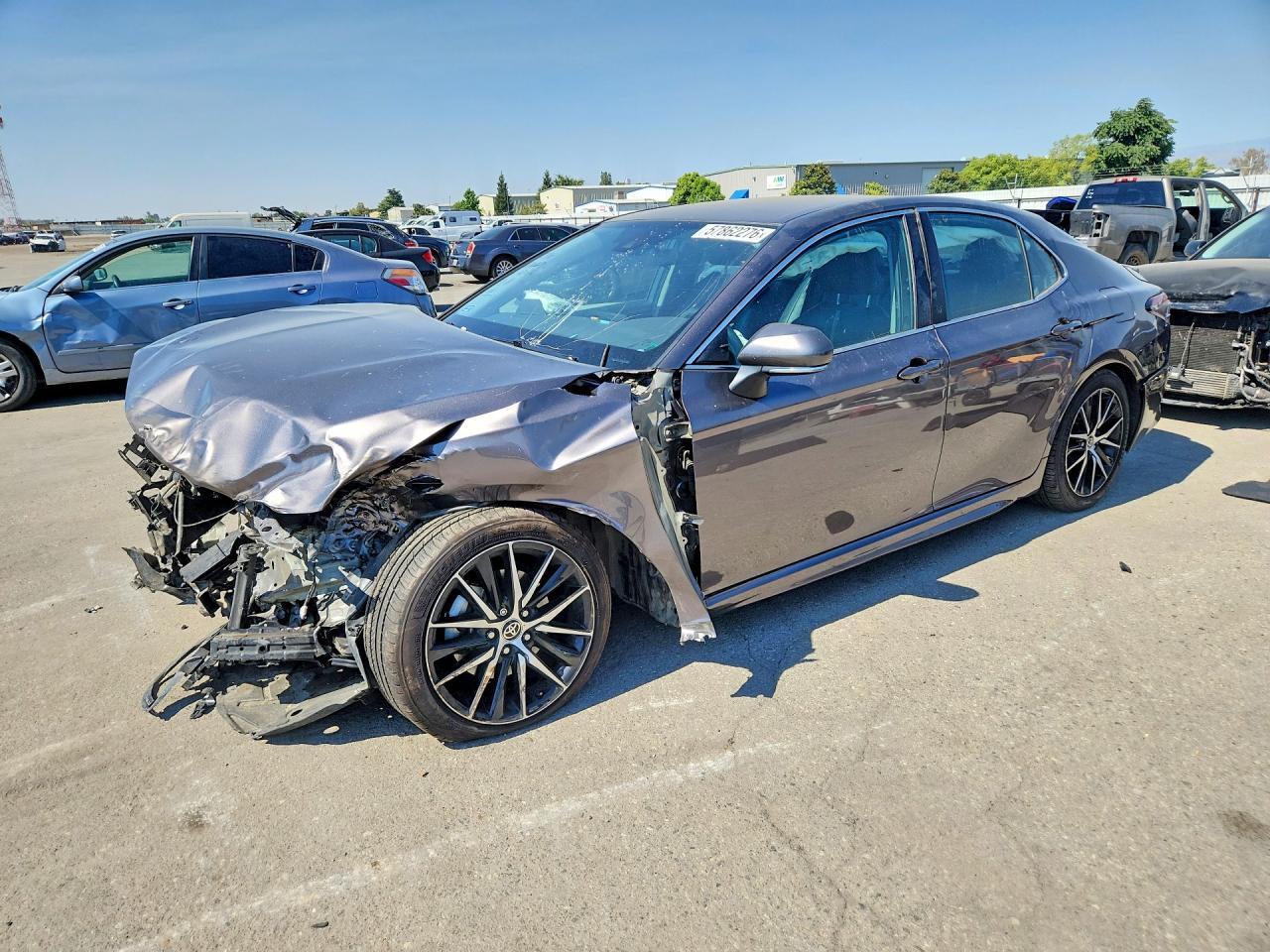 2022 Toyota Camry, SE