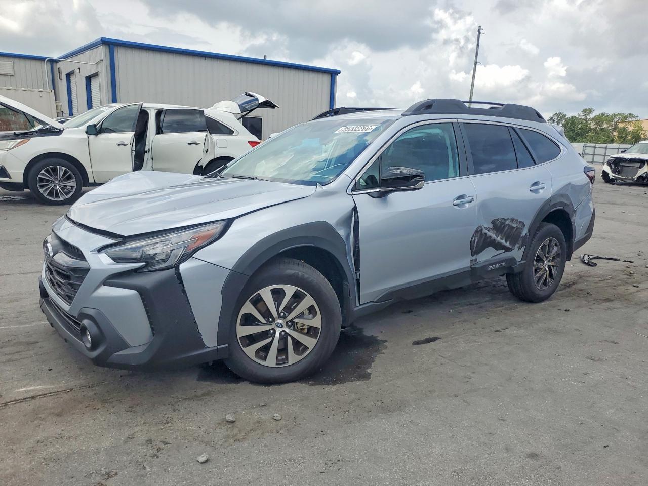 2025 Subaru Outback, Premium