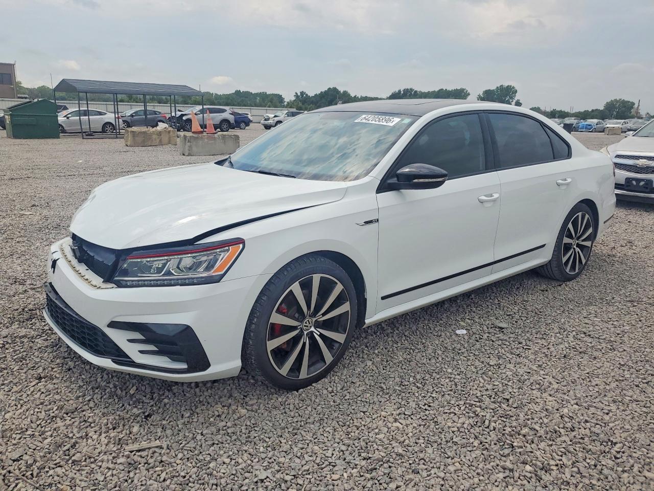 2018 Volkswagen Passat, GT