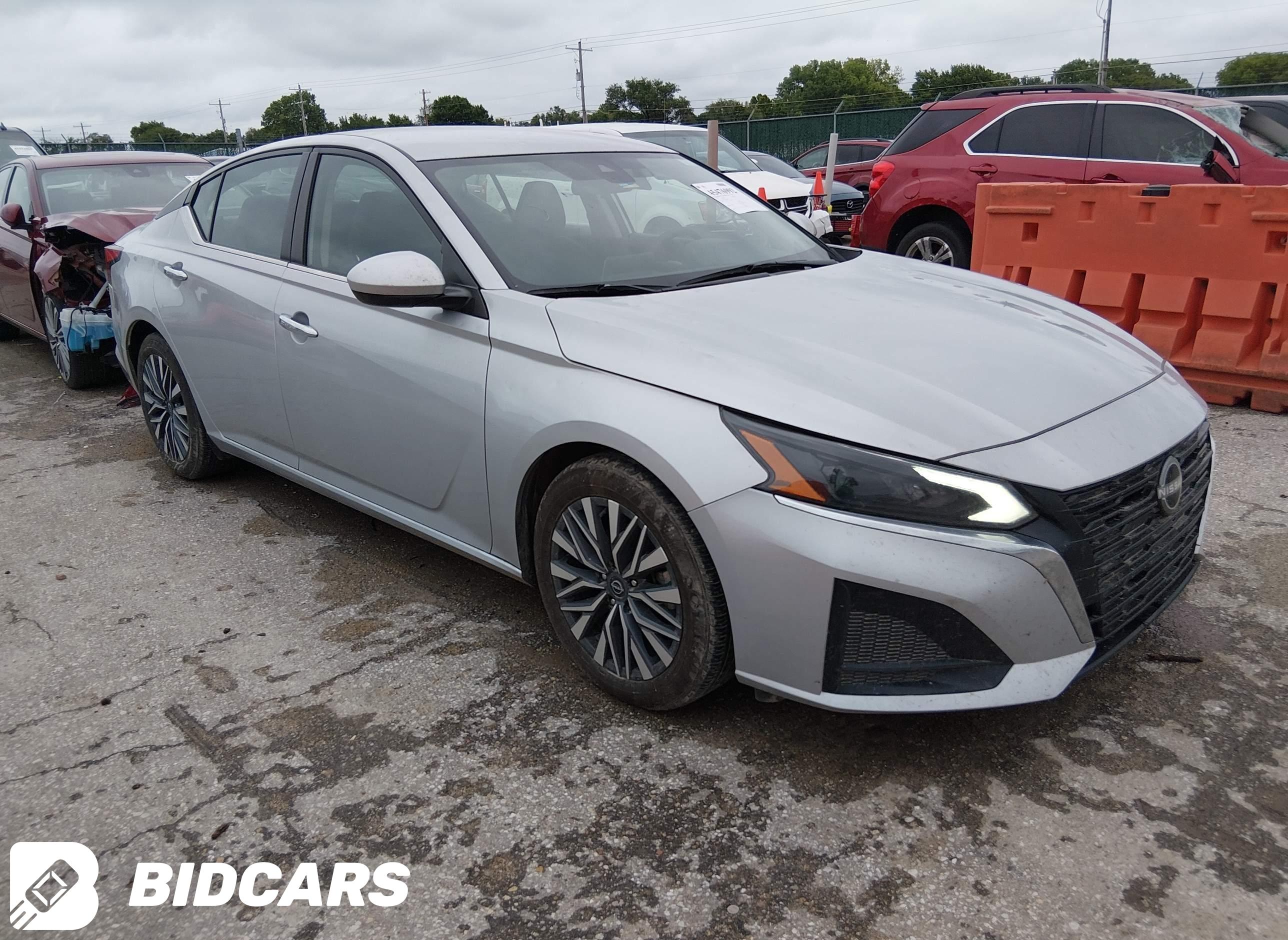 2023 Nissan Altima, Sv Fwd