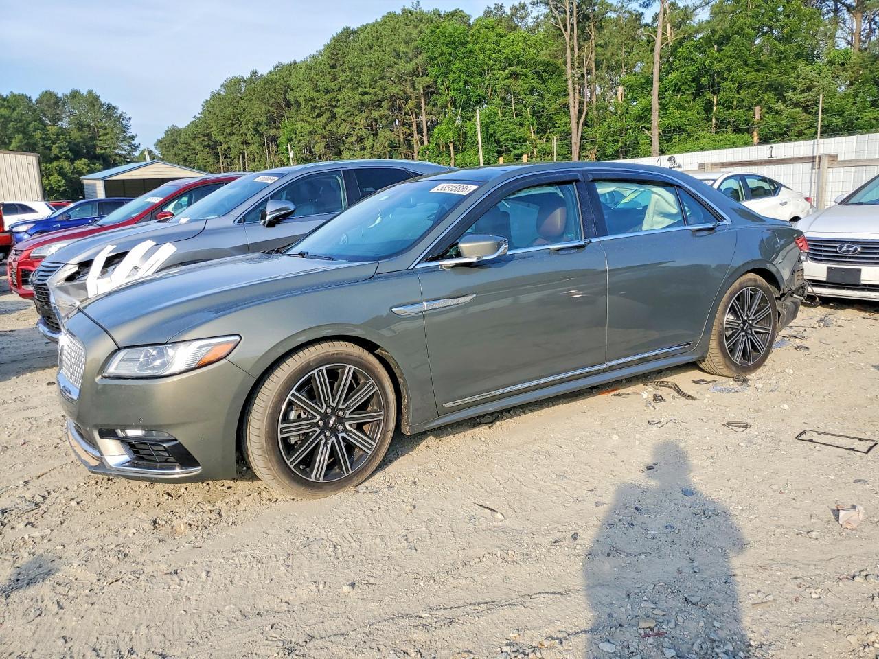 2017 Lincoln Continental, Res...
