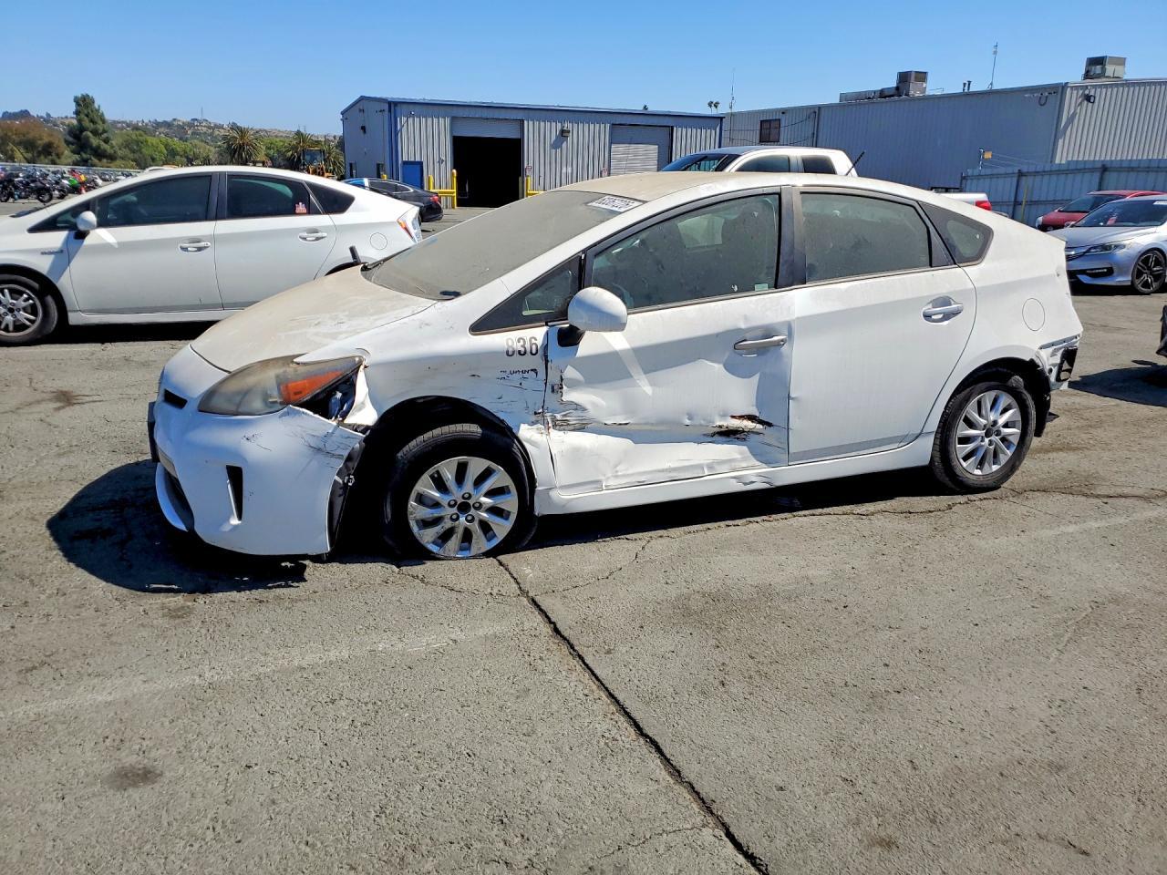 2015 Toyota Prius, Base