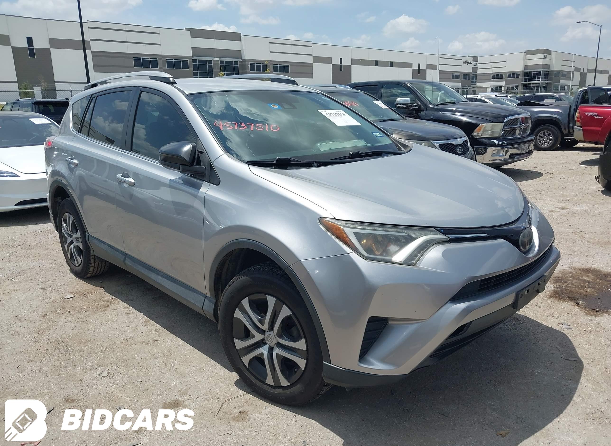 2018 Toyota RAV4, LE