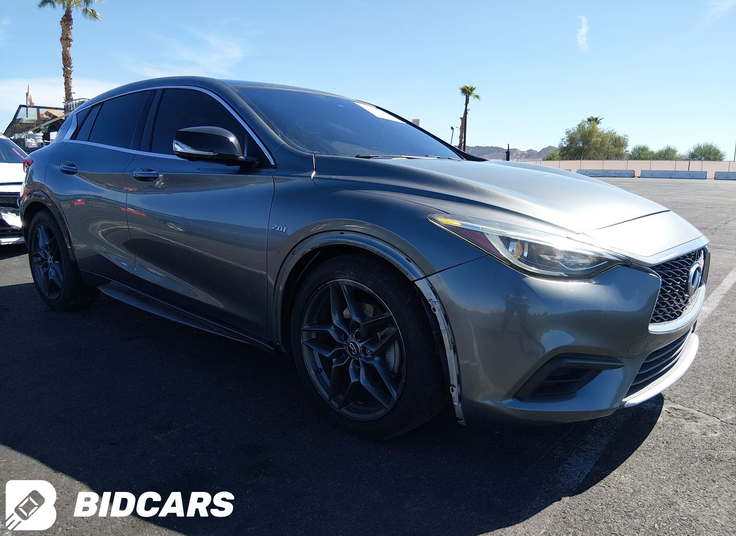 2017 Infiniti QX30, Sport