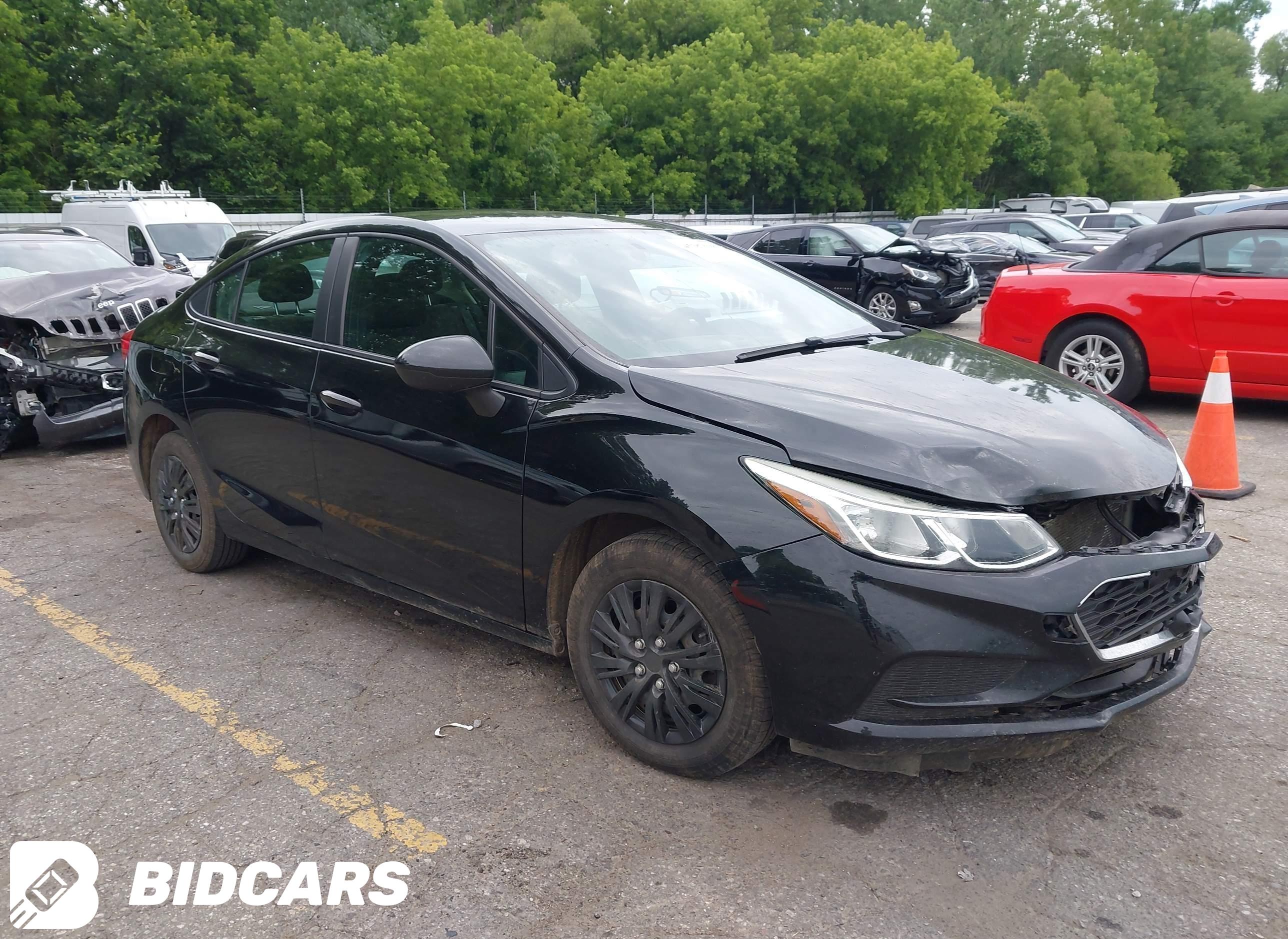 2018 Chevrolet Cruze, Ls Manual