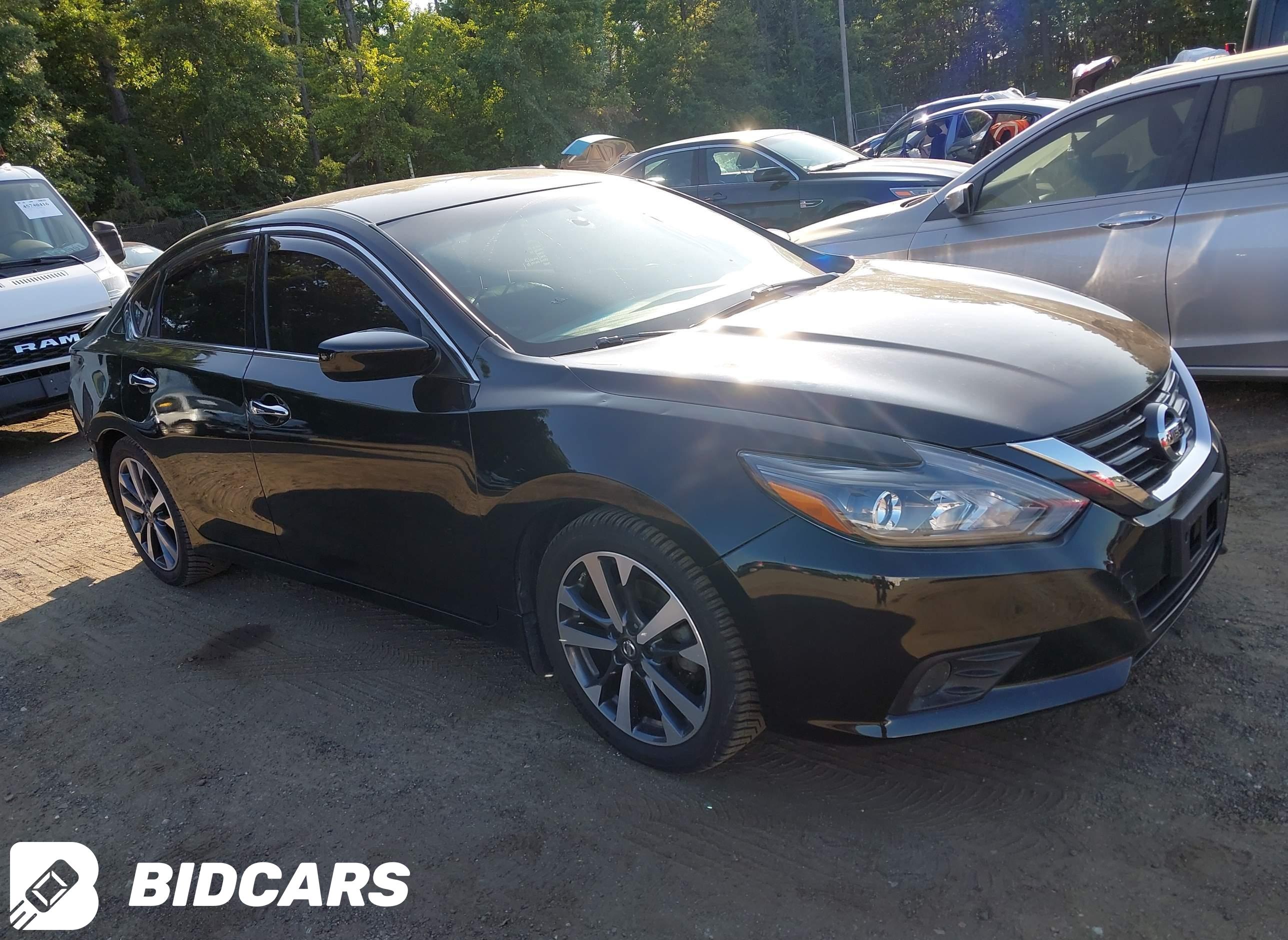 2016 Nissan Altima, 2.5 SR