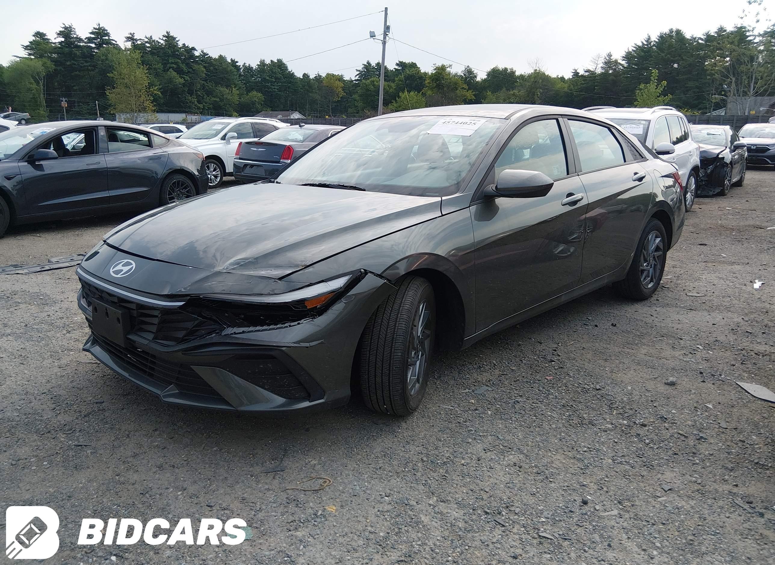2025 Hyundai Elantra, Hybrid...