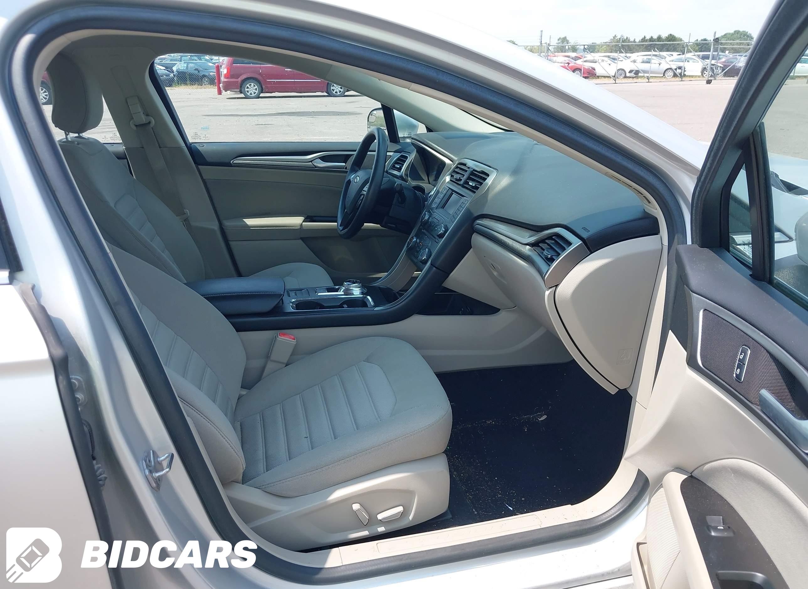 2017 Ford Fusion, SE