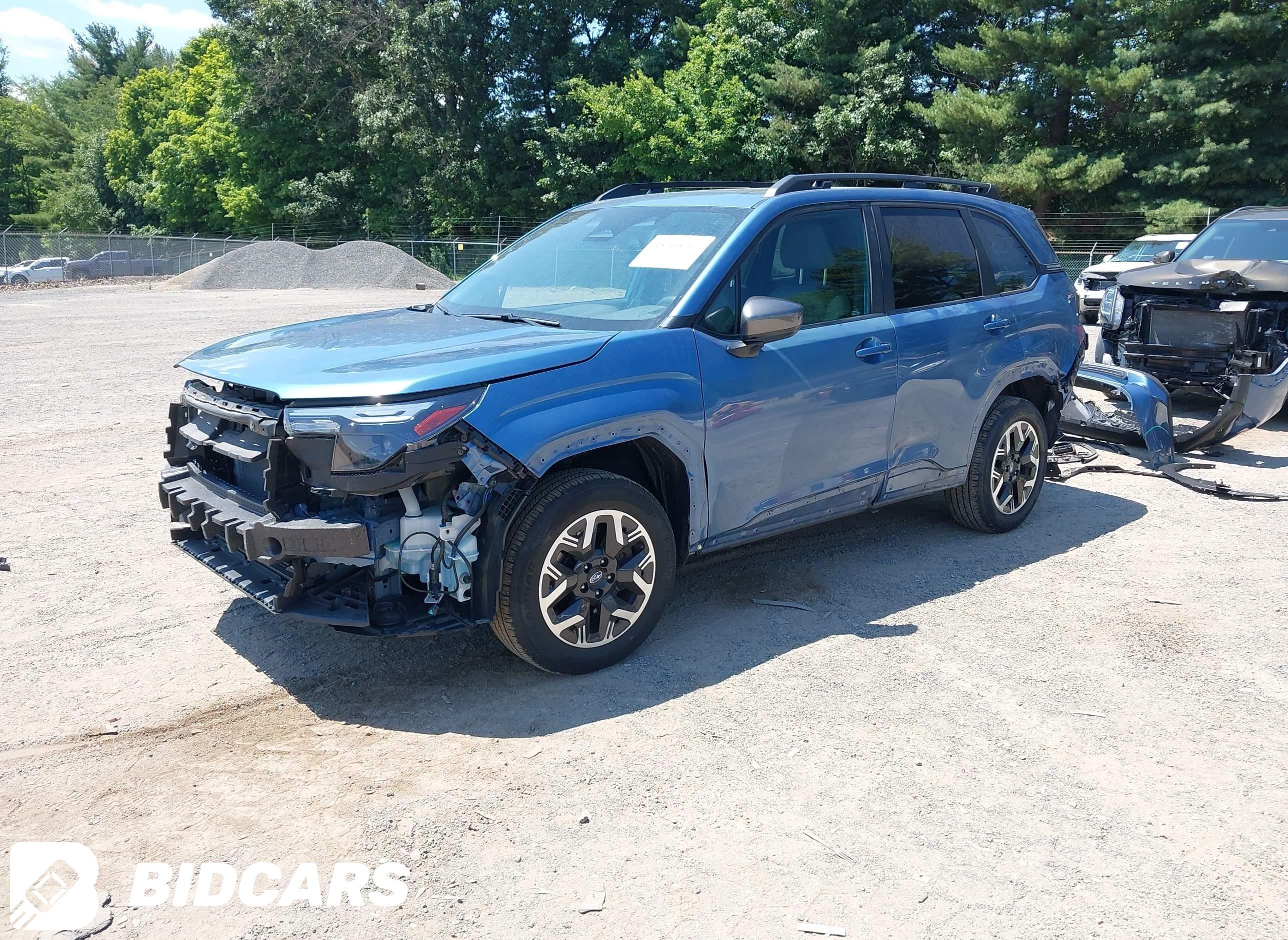 2025 Subaru Forester, Premium