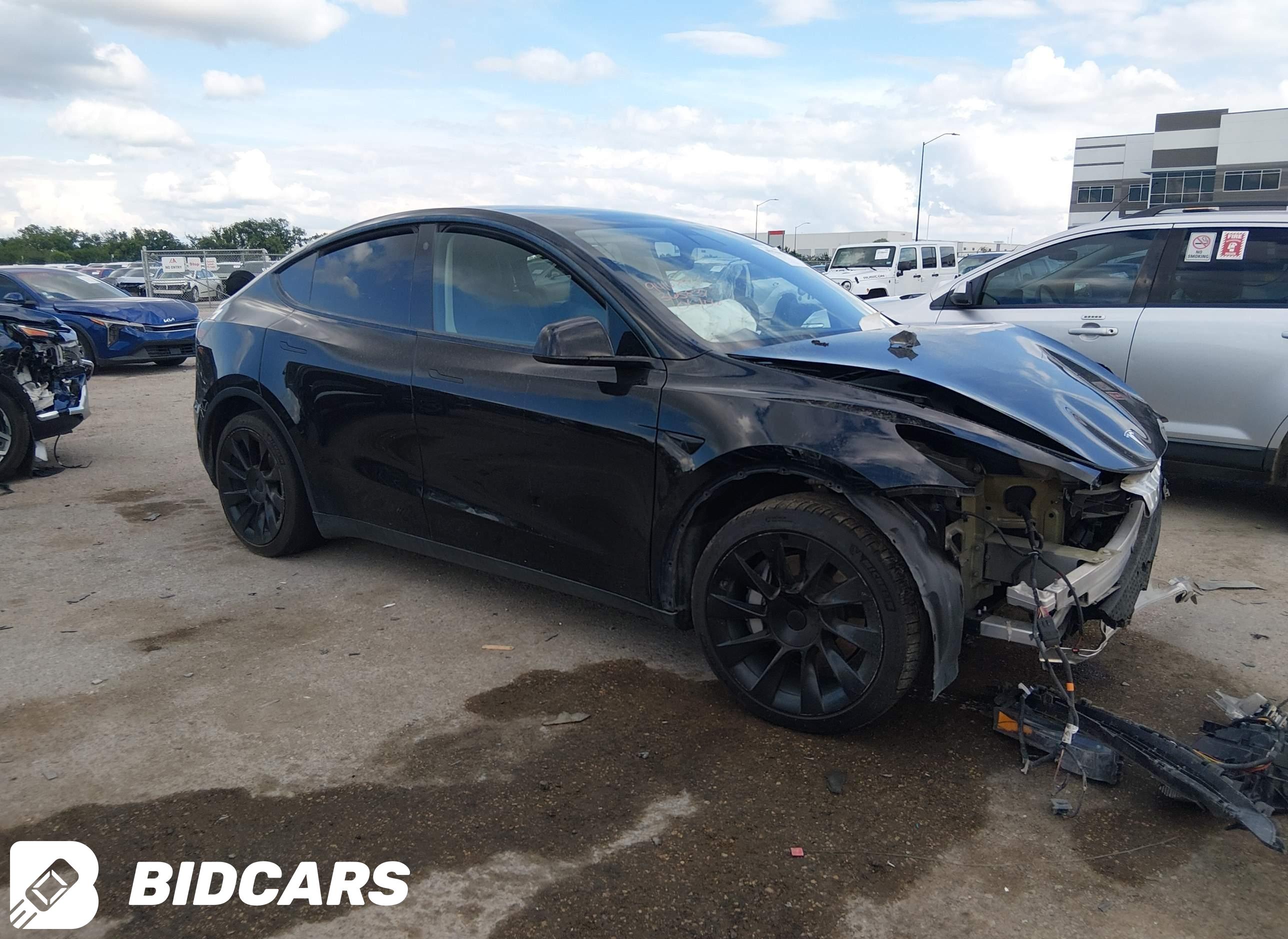 2022 Tesla Model Y, Long Rang...