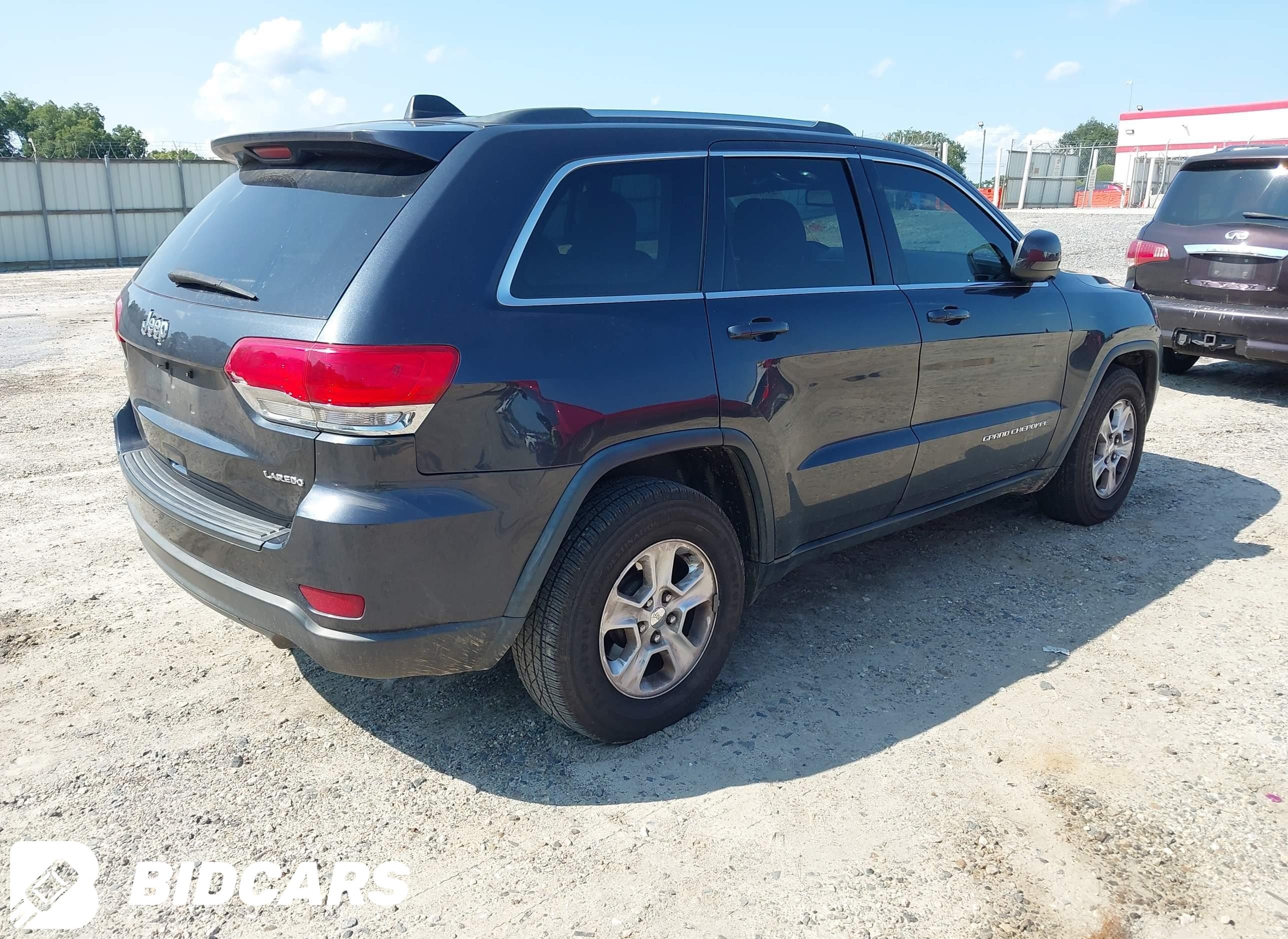 2015 Jeep Grand Cherokee, Laredo
