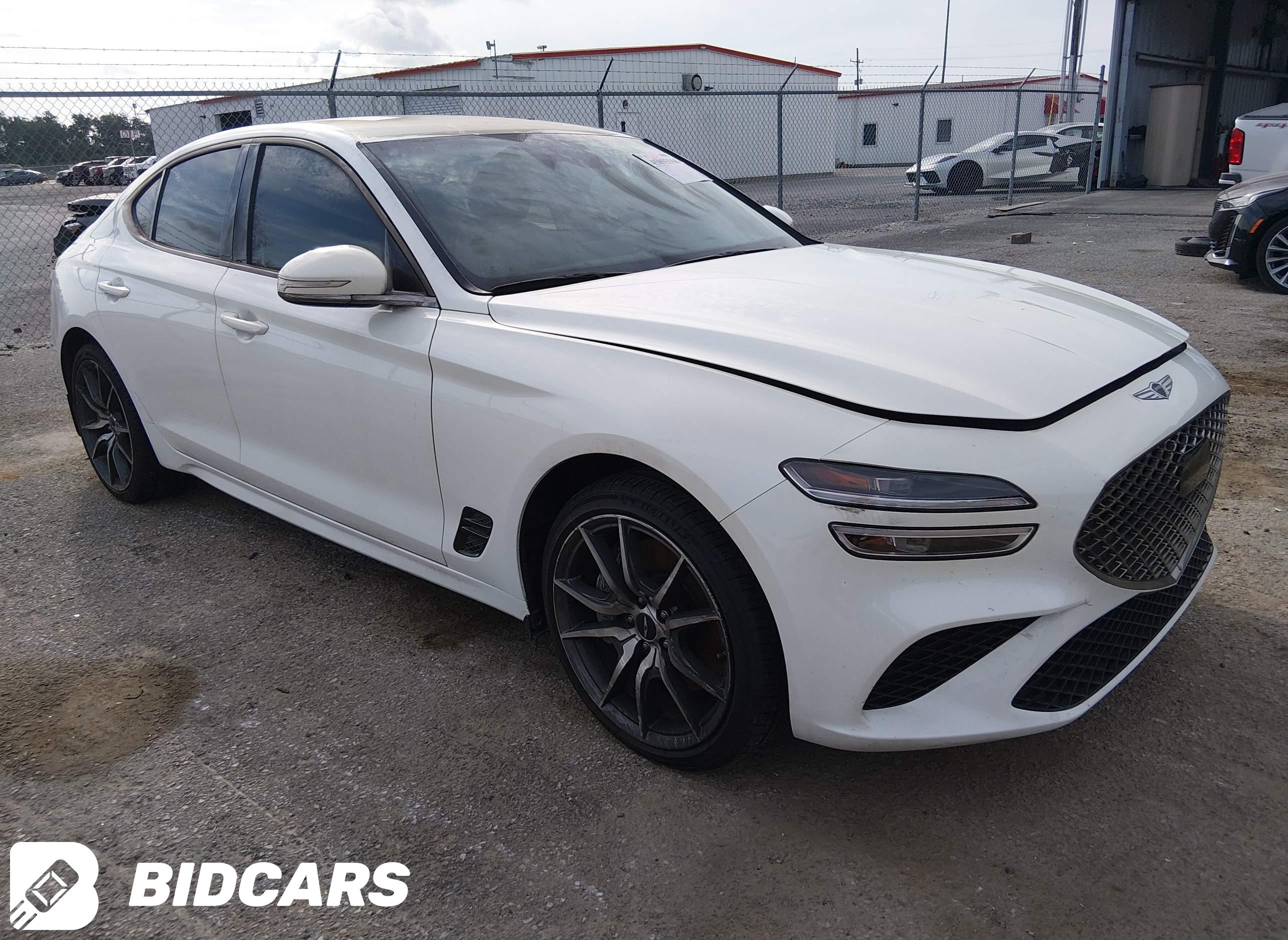 2025 Genesis G70, 2.5T Rwd