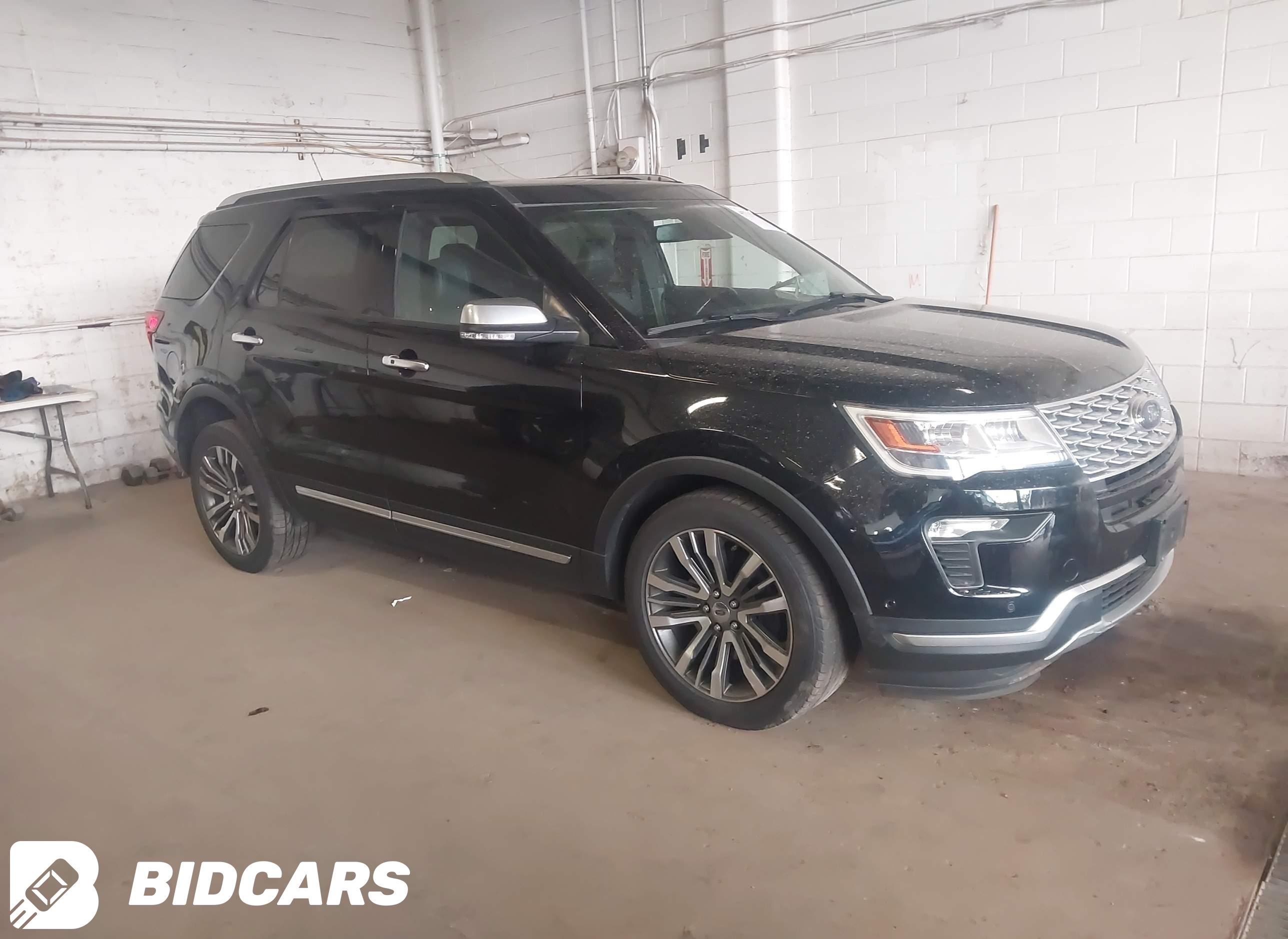 2018 Ford Explorer, Platinum