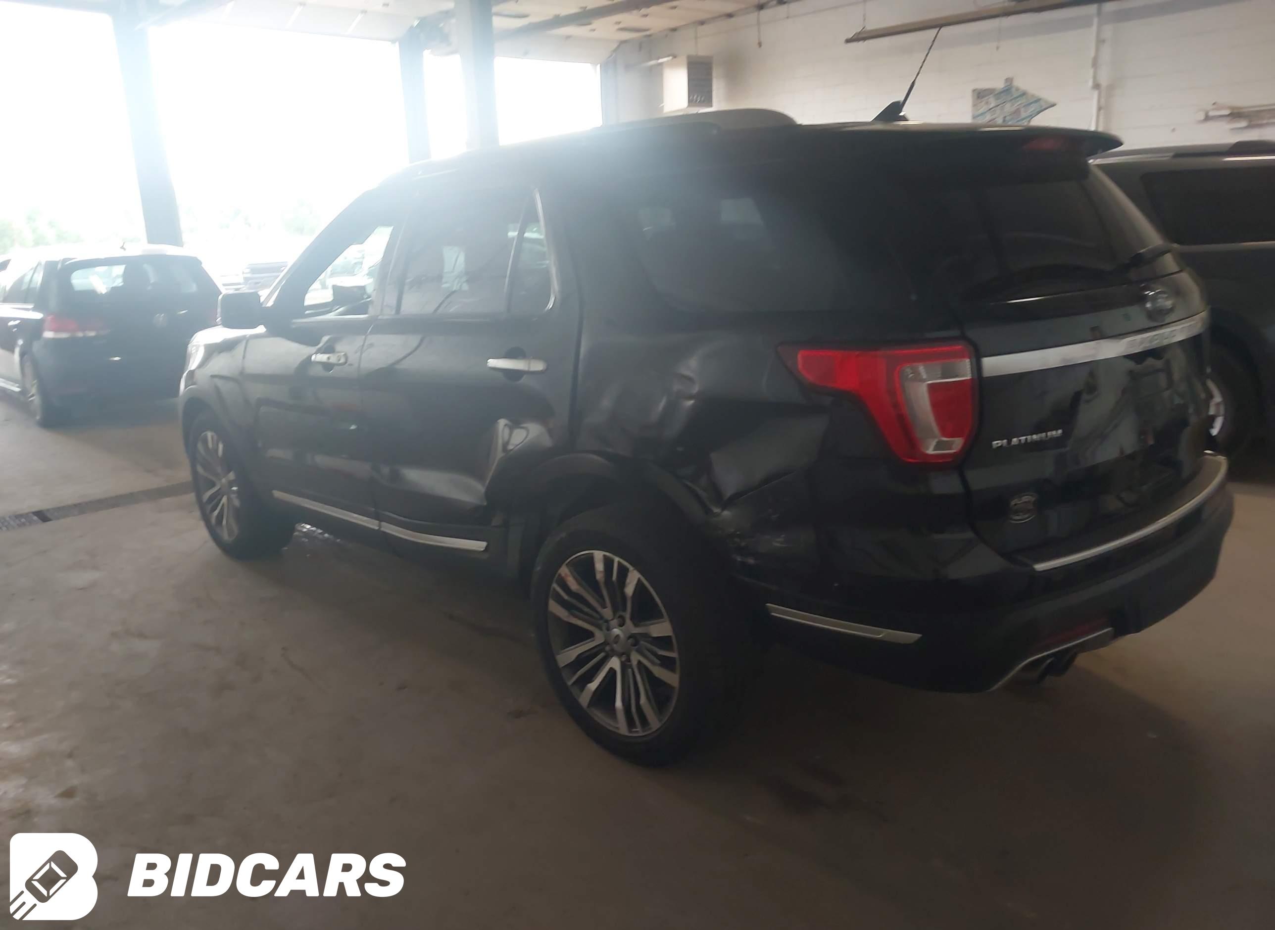 2018 Ford Explorer, Platinum